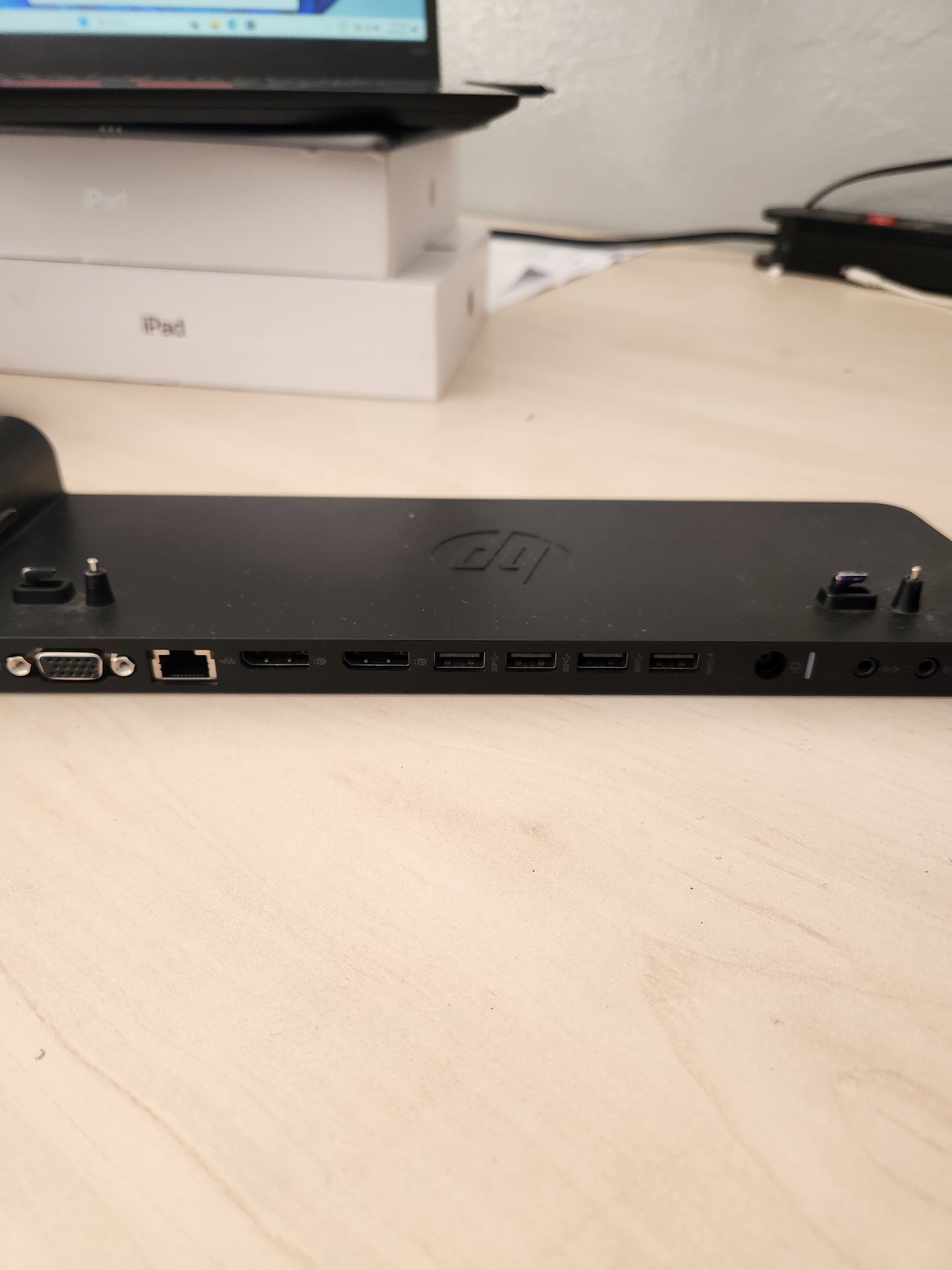 HP 840 G2 i5/8GB/120SSD (docking station)
