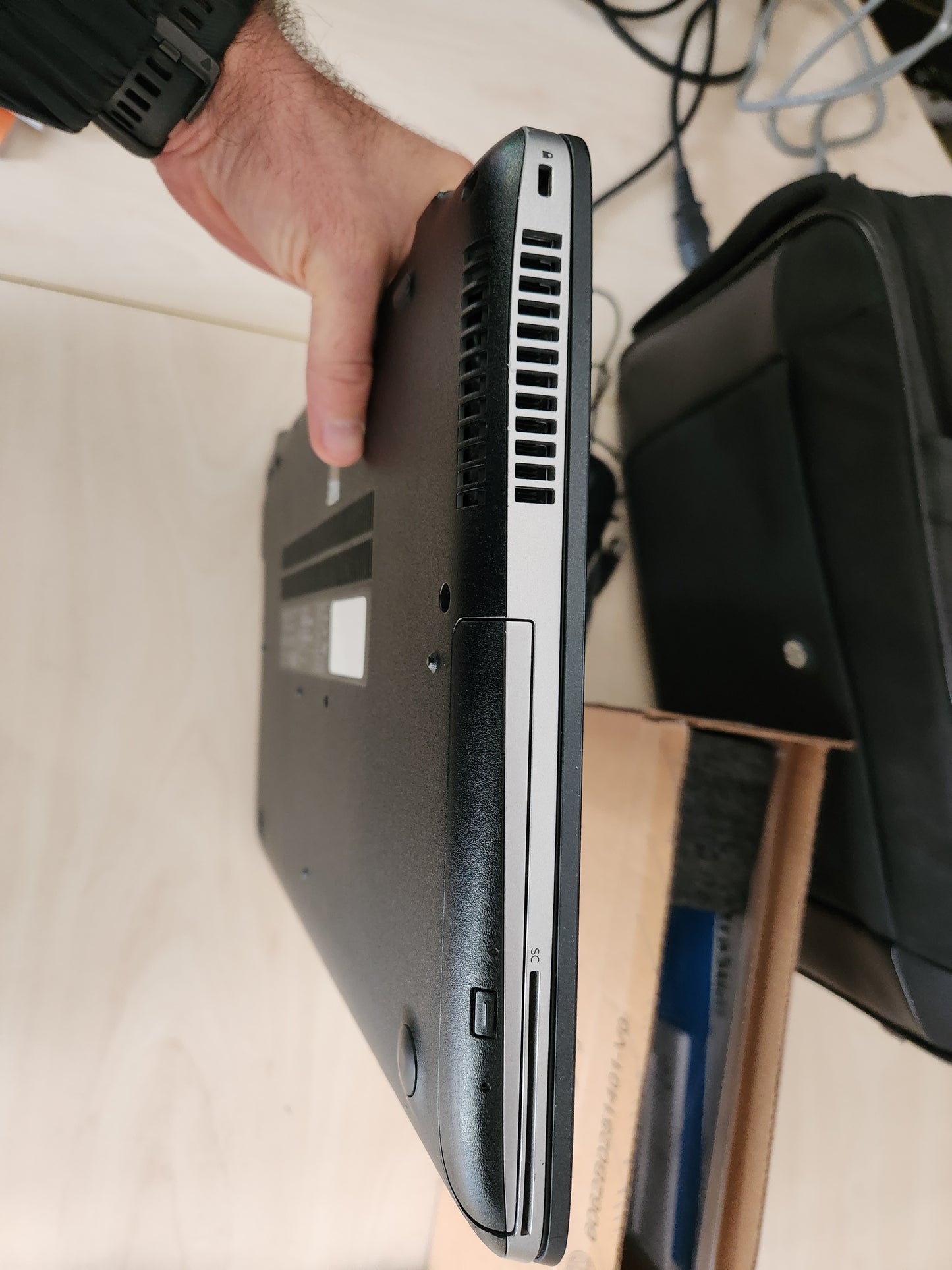 HP ProBook 650 G2 i5/8gb/240m.2/15.6"