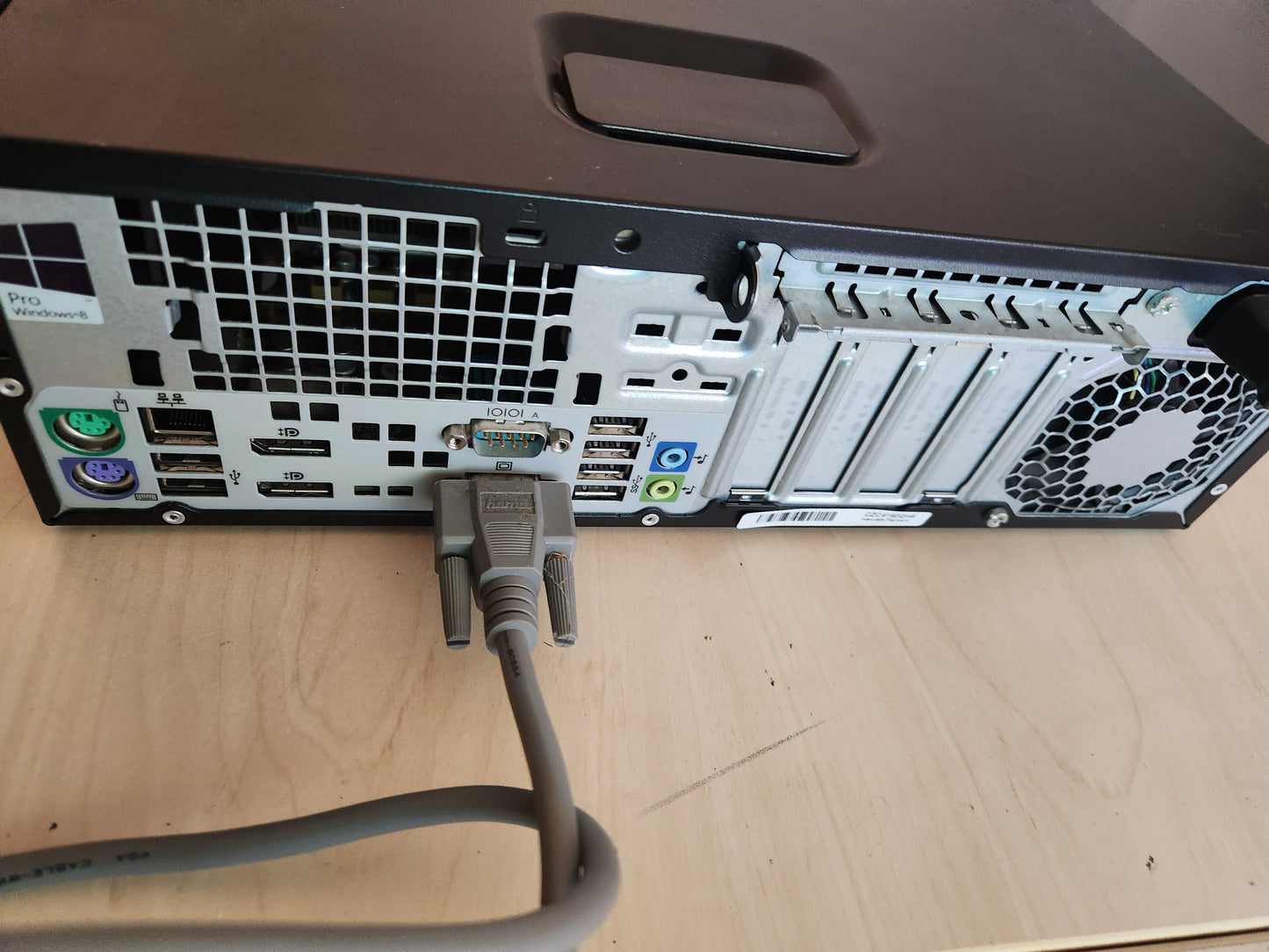 HP ProDesk 600 G1 SFF i3/4GB/120SSD