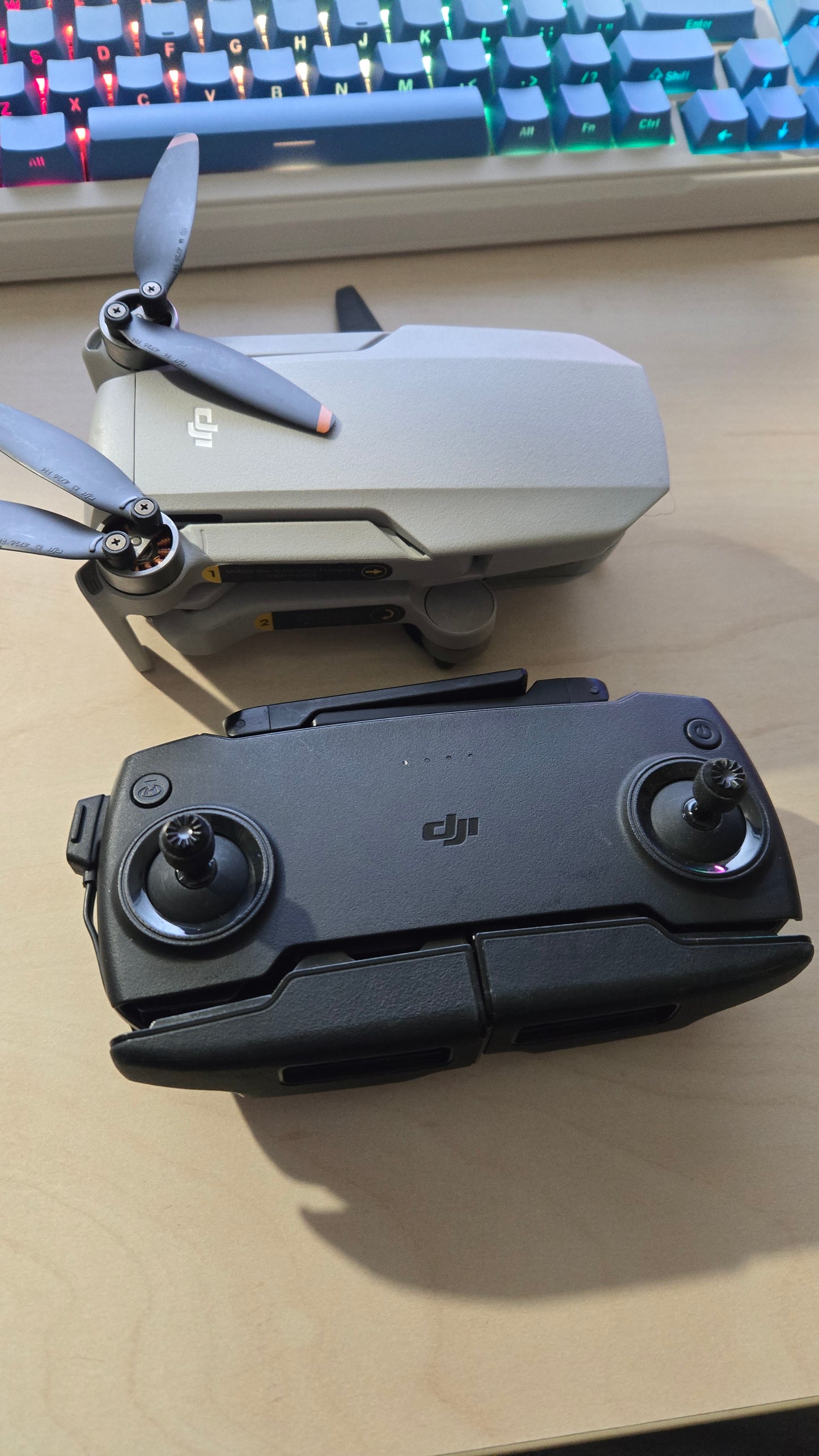 Dron DJI MINI SE