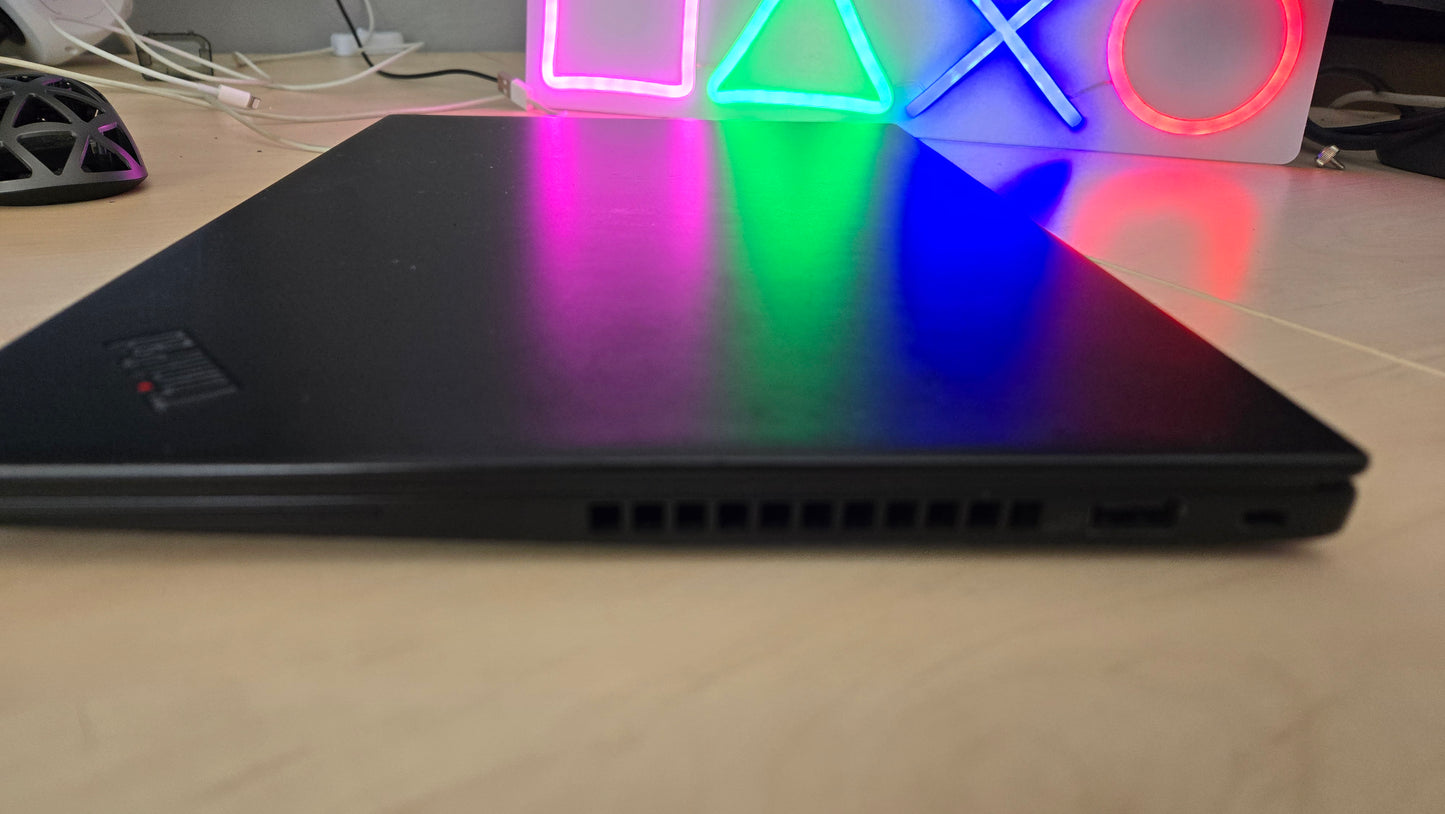Lenovo Thinkpad T490s i5 i5-8365U/8GB RAM/240SSD/14" ekran na dodir