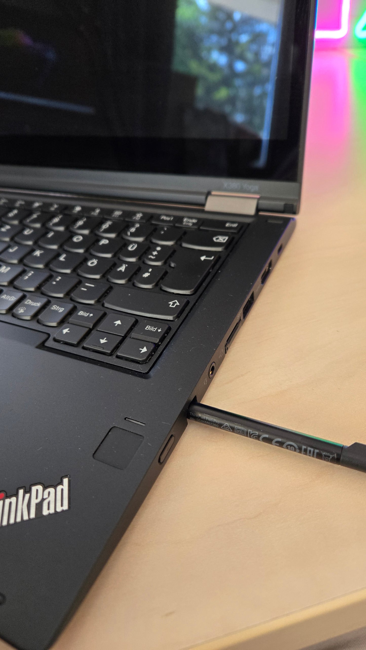 Lenovo Thinkpad Yoga x380 i5 8350u/8GB/240SSD/13.3" Touchscreen