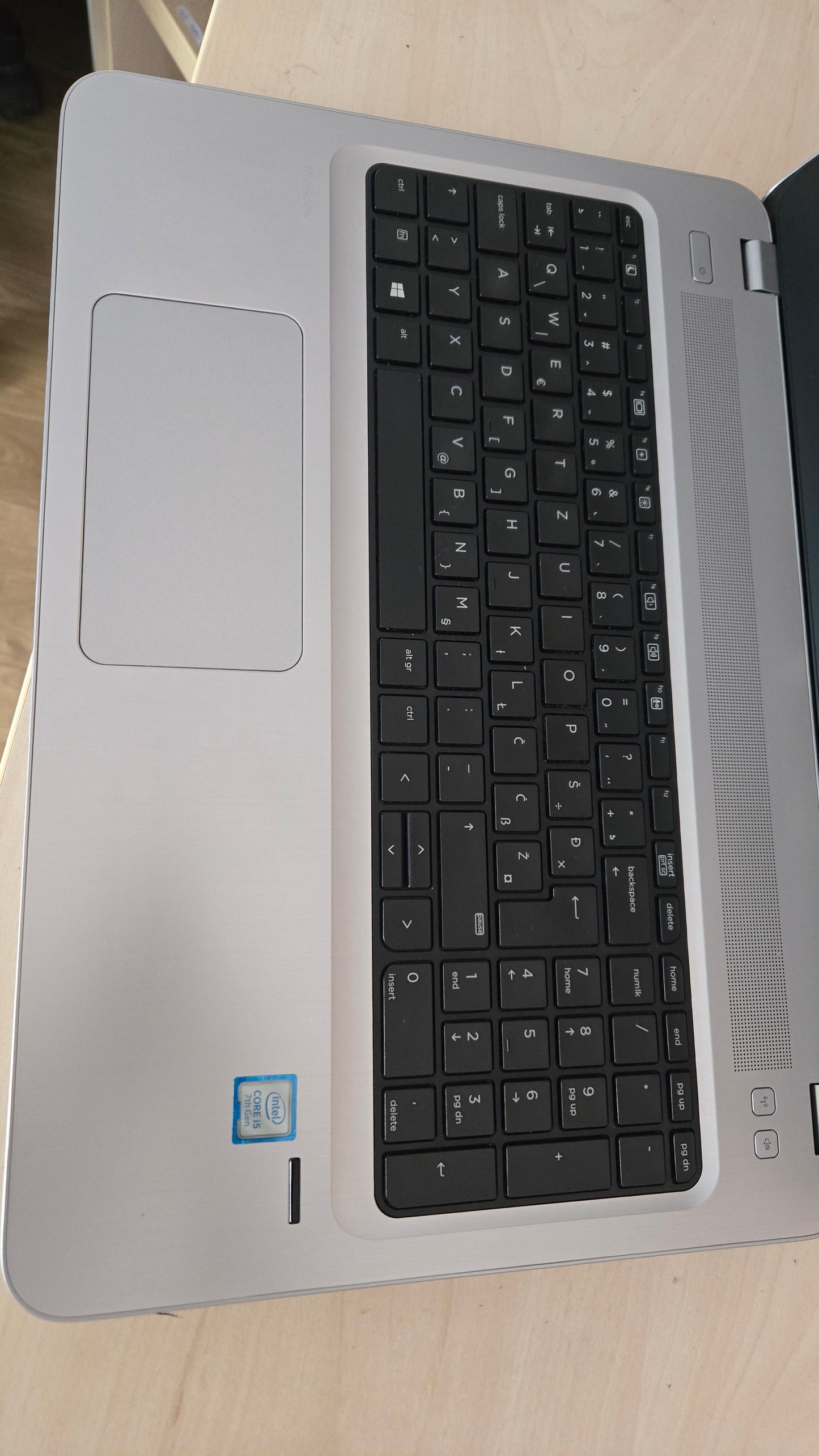 HP ProBook 450 G3 – i5-7200U / 8GB / 240GB SSD – 6 mj. jamstvo