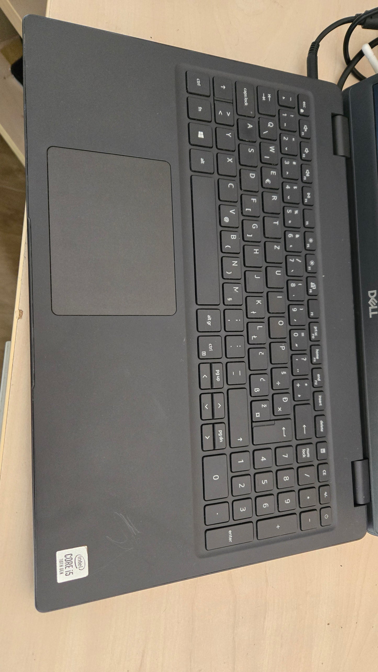 Dell Latitude 3510 – i5 / 8GB RAM / 500GB SSD – Windows 11 – 12 mj. jamstvo