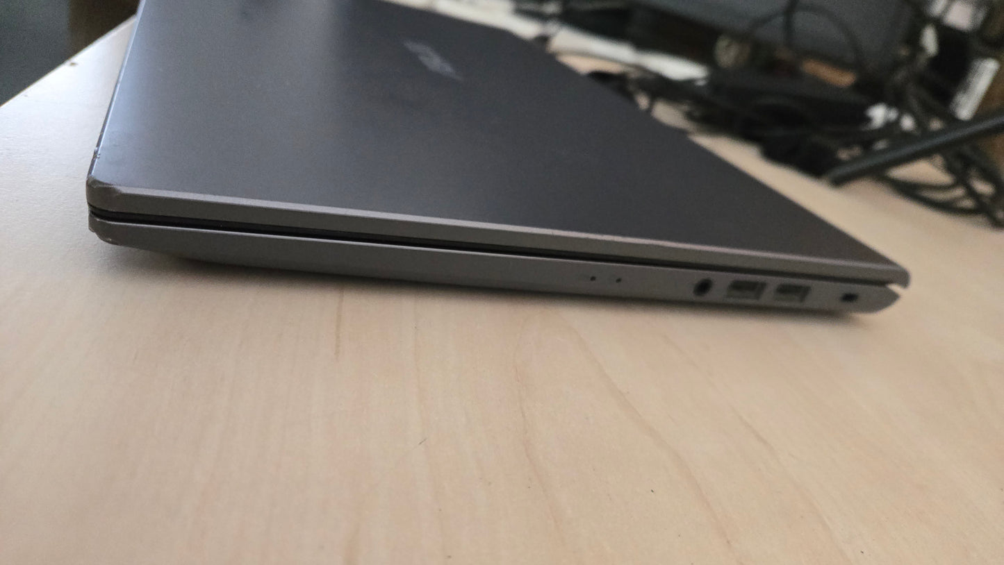 ASUS P1512CE – i3 1115G4/ 8GB / 240GB SSD – 6 mj. jamstvo