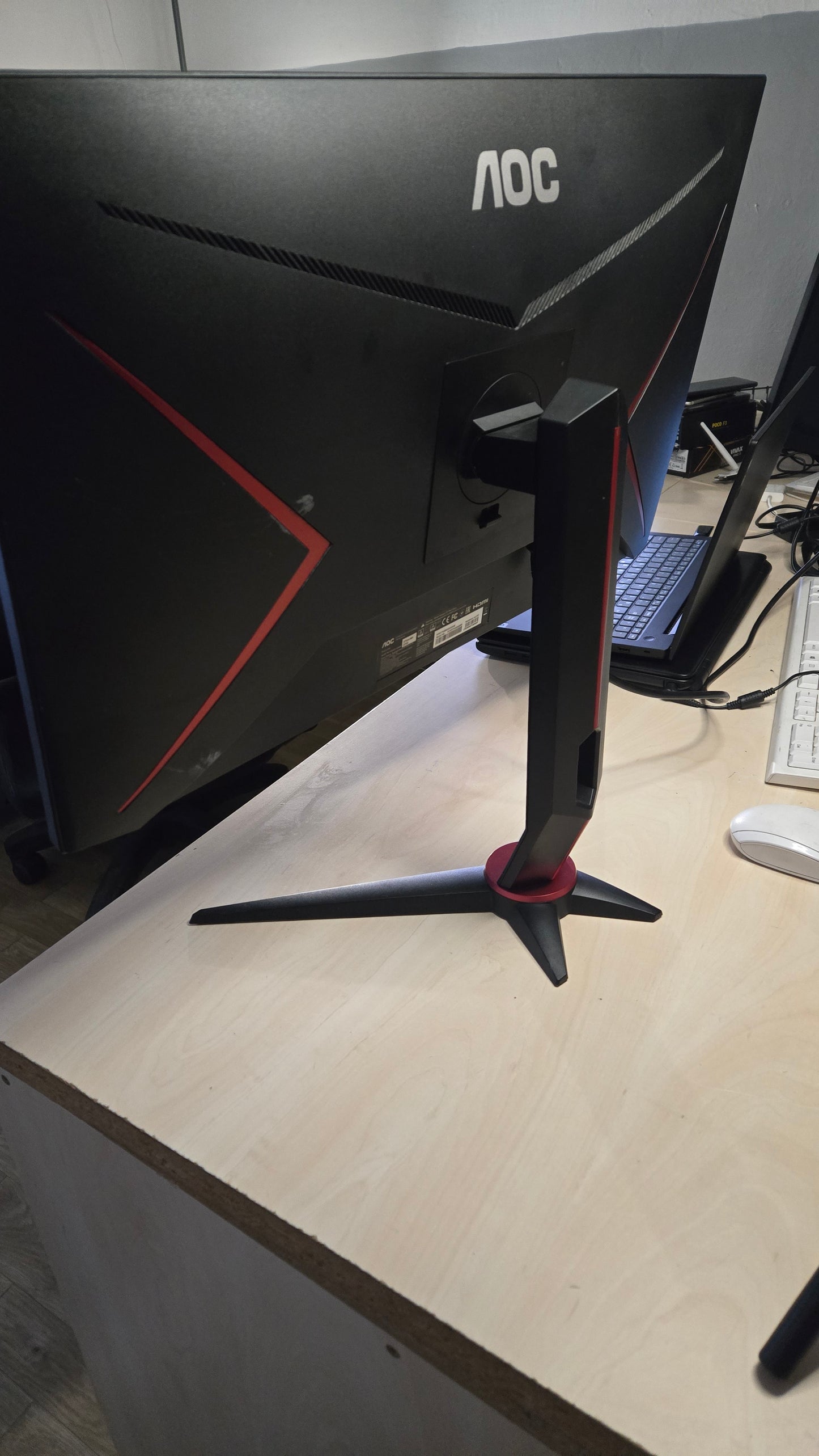 AOC 27G2U/BK – 27" / Full HD / IPS / 144Hz / FreeSync – 6 mj. jamstvo