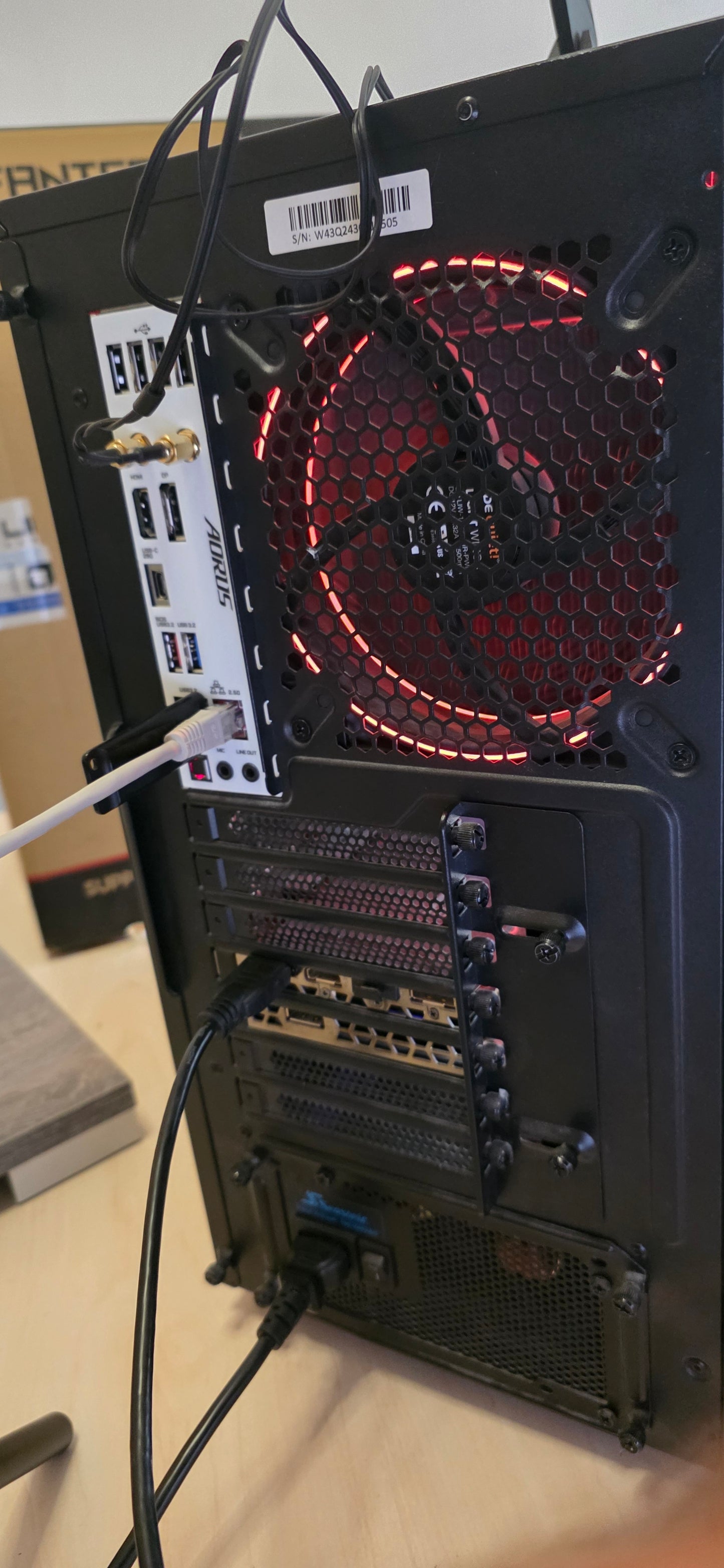 Intel i7-13700K / 32GB DDR5 / 1TB NVMe /RTX 3080/ 6 mj. jamstvo