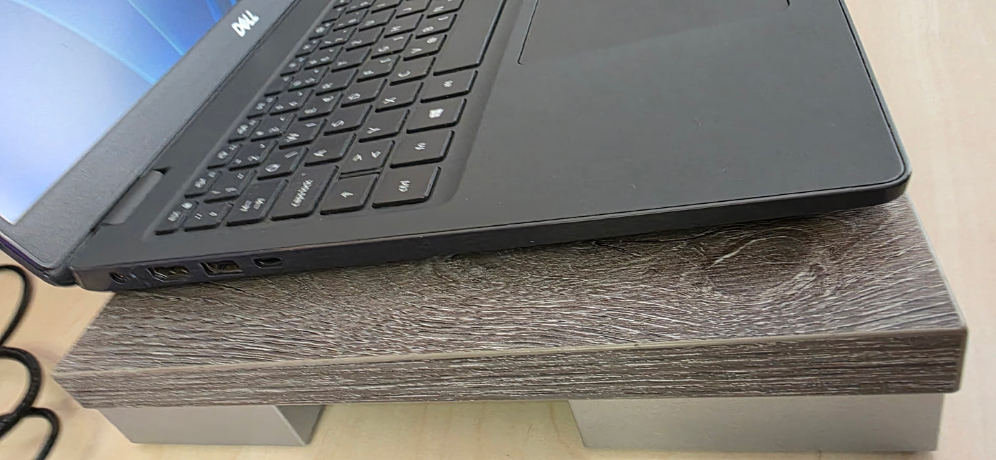 DELL Latitude 3510: i5-10210U, 8GB RAM, 500GB SSD, 15.6" FHD Ekran, 12 mj. jamstvo