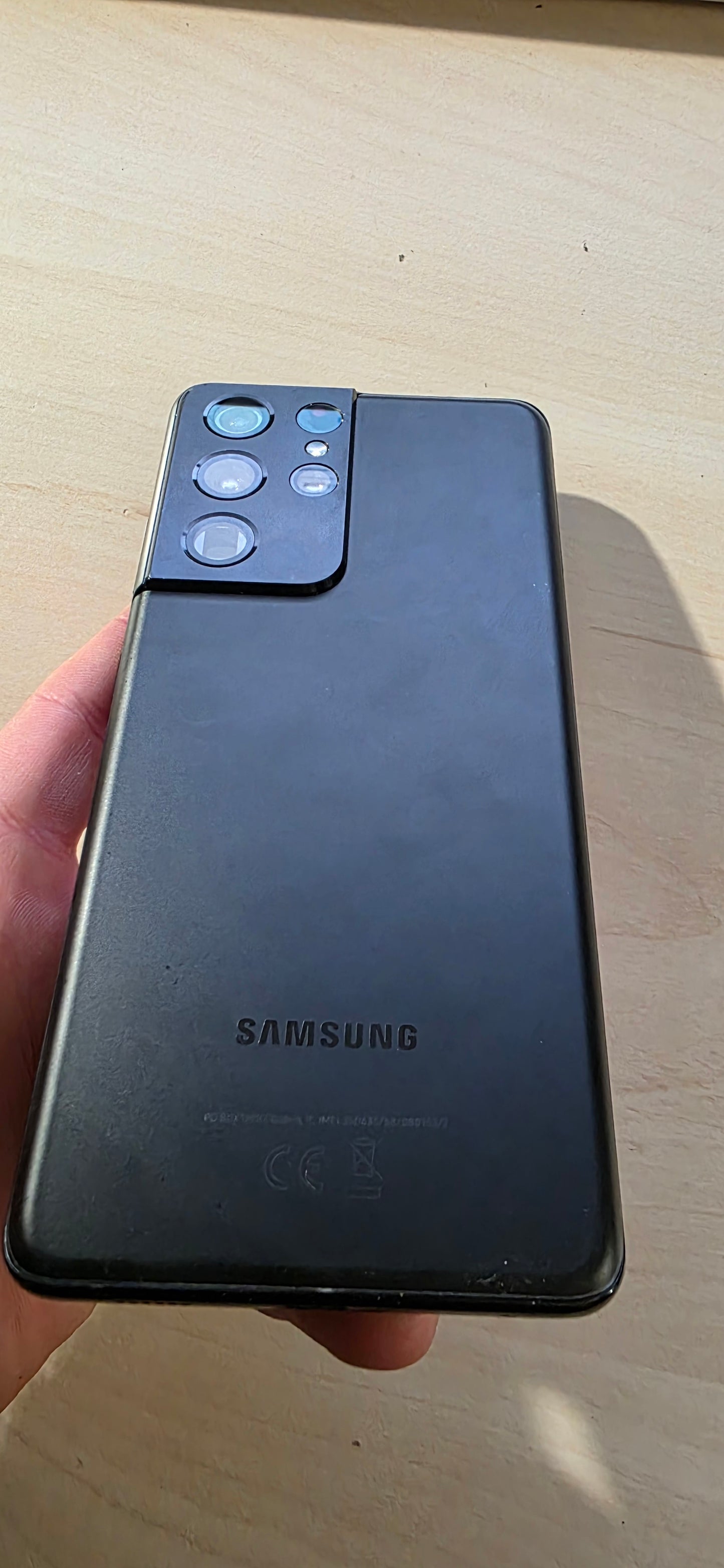 Samsung Galaxy S21 Ultra: 256GB pohrane, 12GB RAM, vrhunske kamere, 1 mj. jamstvo