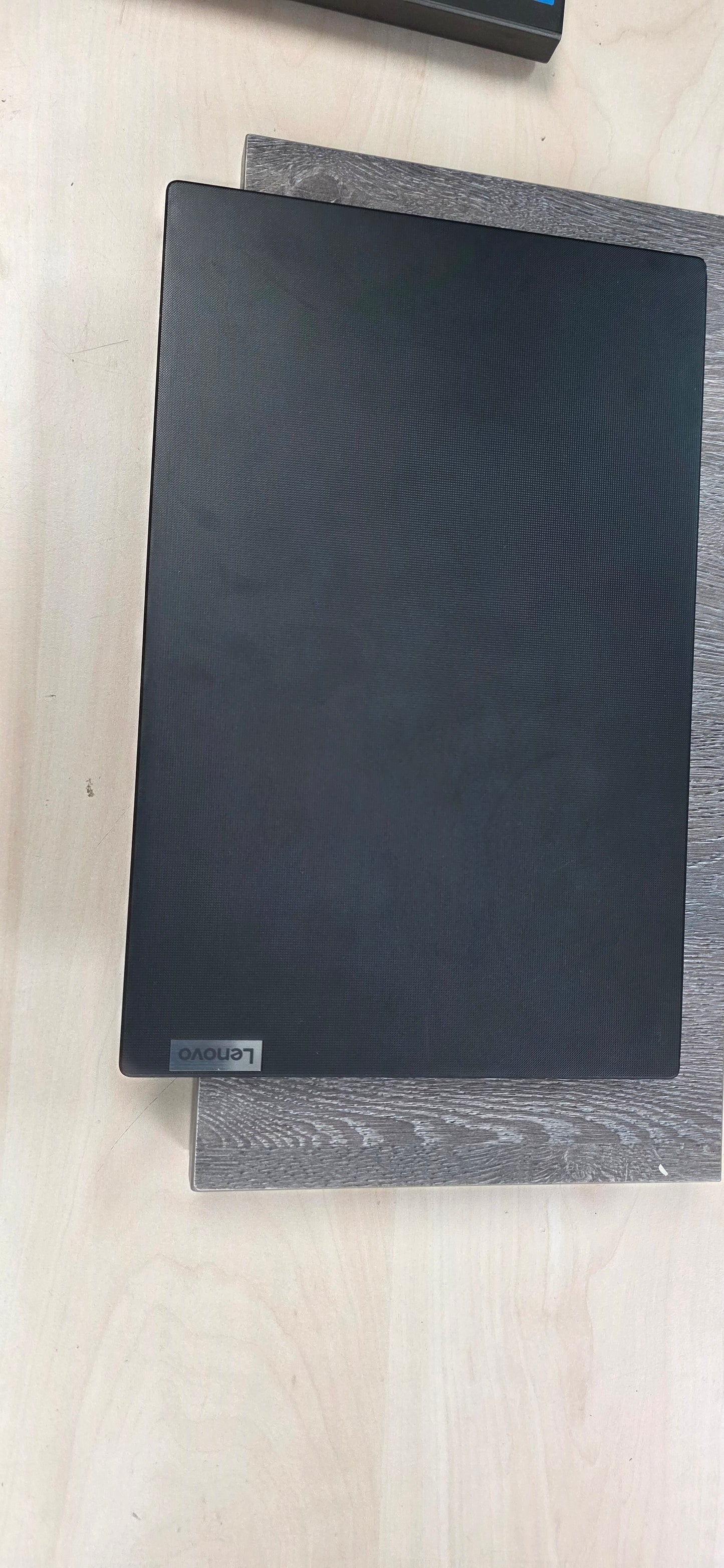 Lenovo V15 G4: Ryzen 5 7520U/7530U, 16GB RAM, 480GB SSD, 15.6" FHD Ekran, 12 mj. jamstvo