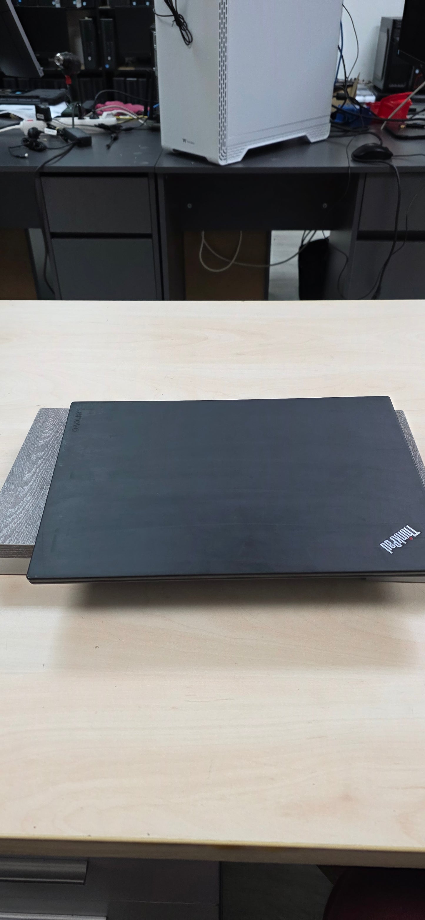 Lenovo ThinkPad T580: i5-8250U, 8GB RAM, 500GB SSD, Win 11, 12 mj. jamstvo, 15.6"