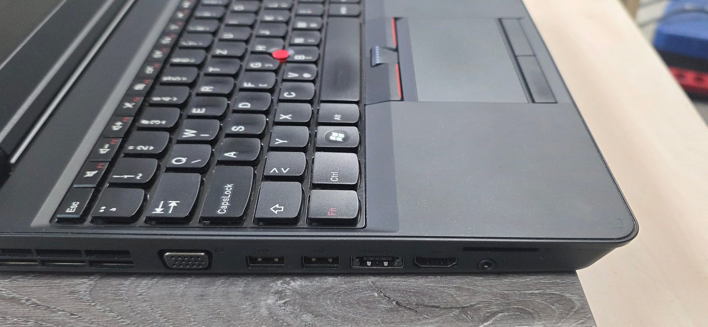 💻 Lenovo ThinkPad E530 • i3-2310M • 6GB RAM • 120GB SSD • Win 11 • 6mj Jamstvo