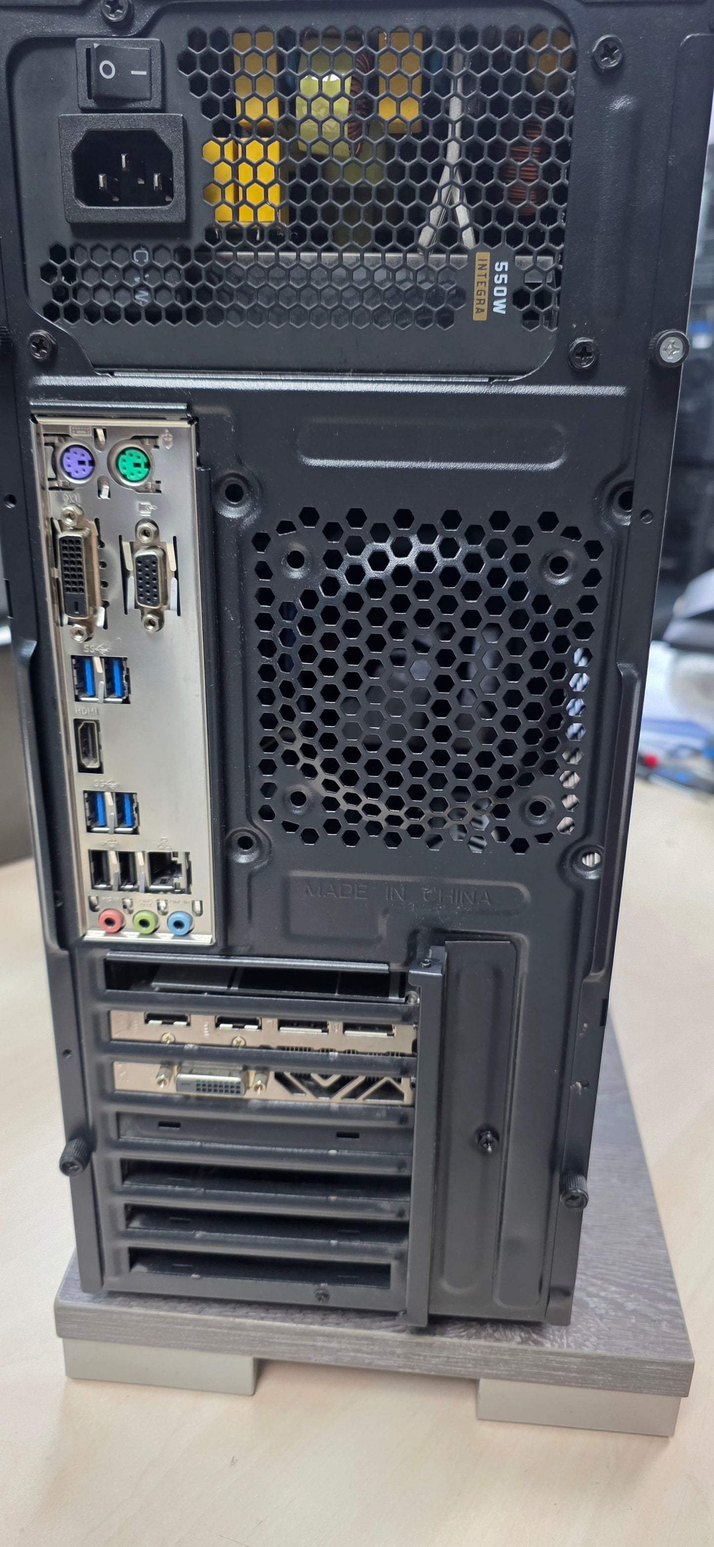 BUDGET Gaming PC • i5-6400 • 8GB • 120GB M.2 + 500GB HDD • 6mj Jamstvo • RX 580 4GB • win11