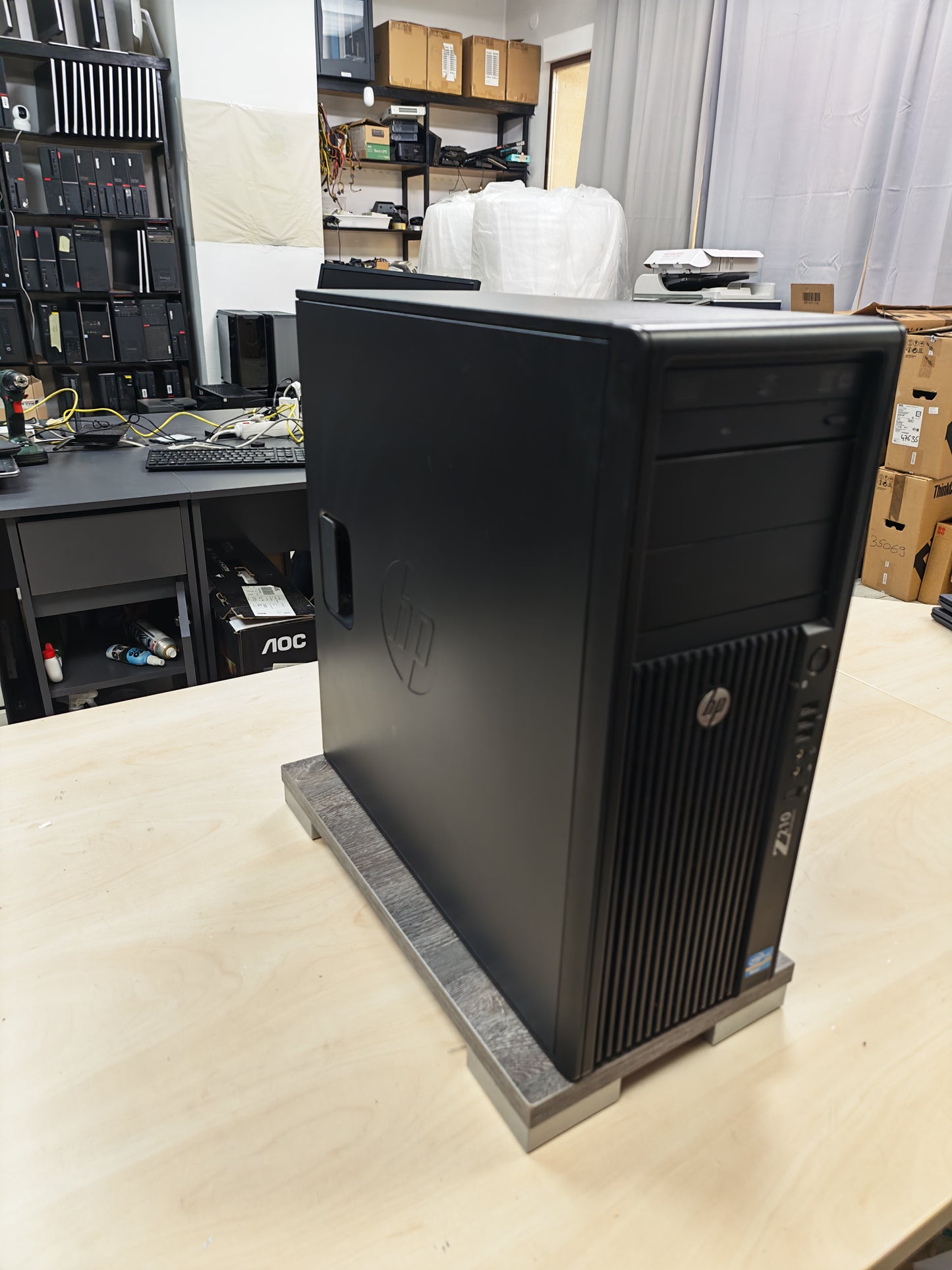 PC komplet • Xeon E3-1270 • 16GB DDR3 • 120GB SSD + 500GB HDD • GTX 960 4GB • 6mj Jamstvo • Win 11 + GTA V