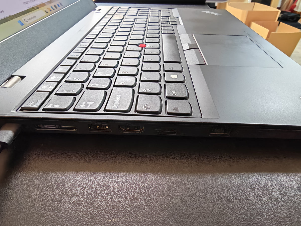 Lenovo ThinkPad L15 Gen 1 • i5-10210U • 8GB RAM • 256GB SSD • Win 11 • 12mj Jamstvo