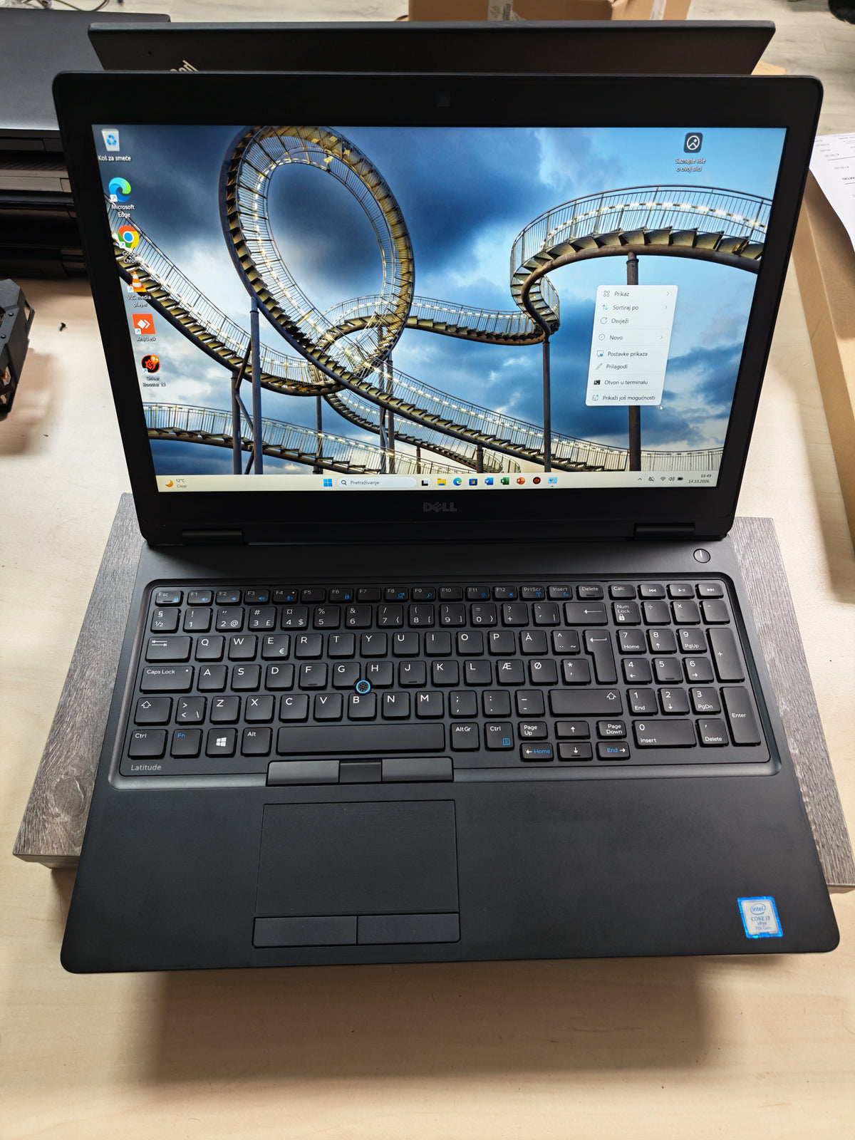 Dell Latitude 5580 • S manjom greškom – TPM ne radi • i7-7600U • 16GB RAM • 256GB SSD • Full HD • Win 11 • 12mj Jamstvo