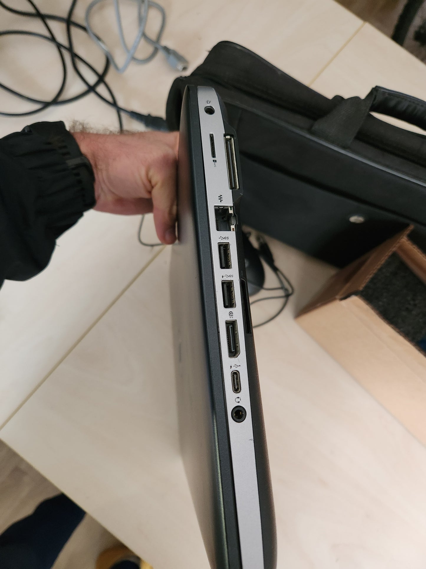 HP ProBook 650 G2 i5/8gb/240m.2/15.6"