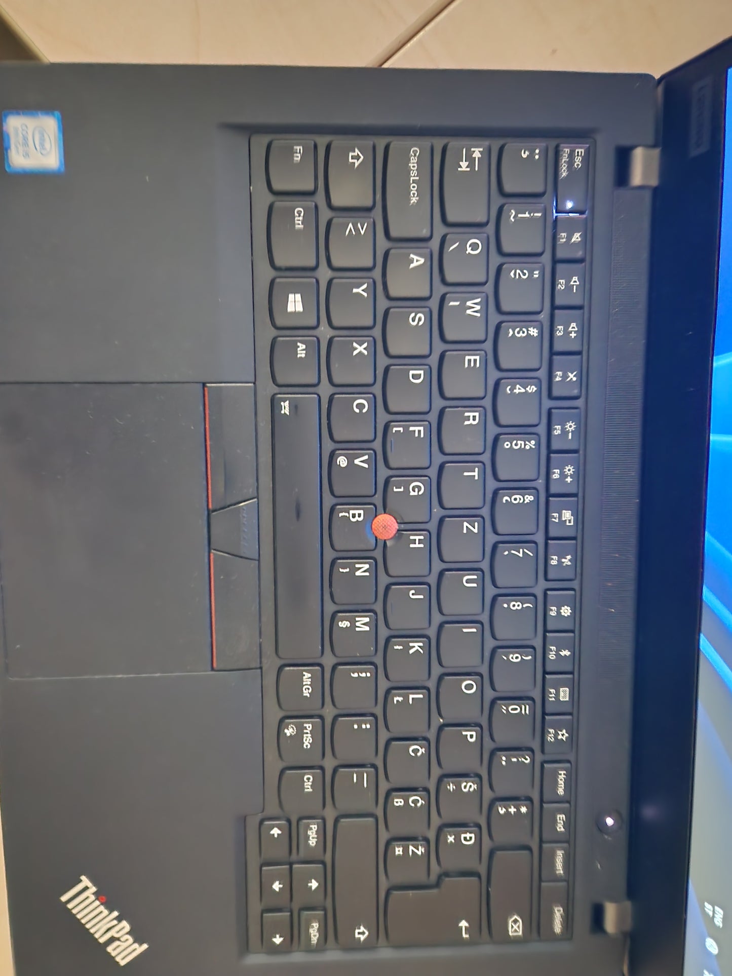Lenovo ThinkPad T490: i5-8265U, 8GB RAM, 240GB SSD, 14" Full HD, 12 mj. jamstvo