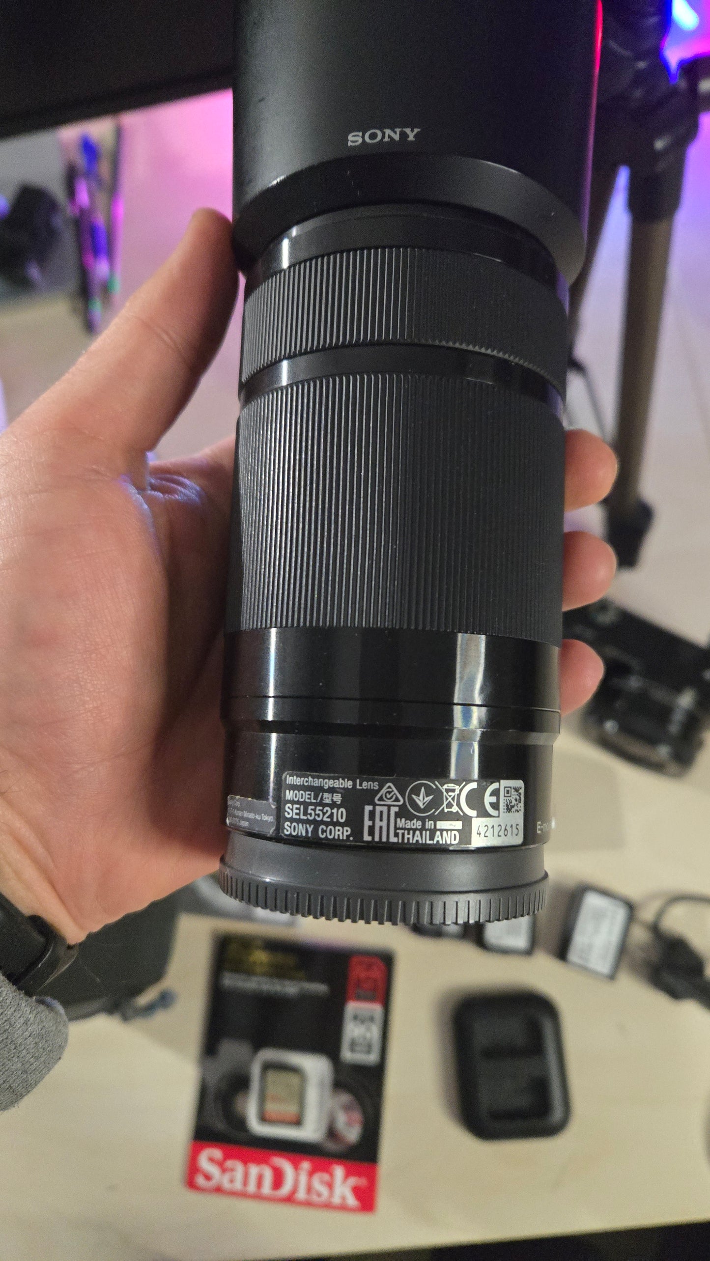 Sony Alpha A6000+Objektiv SEL55210/3 baterije/ 64GB/stalak