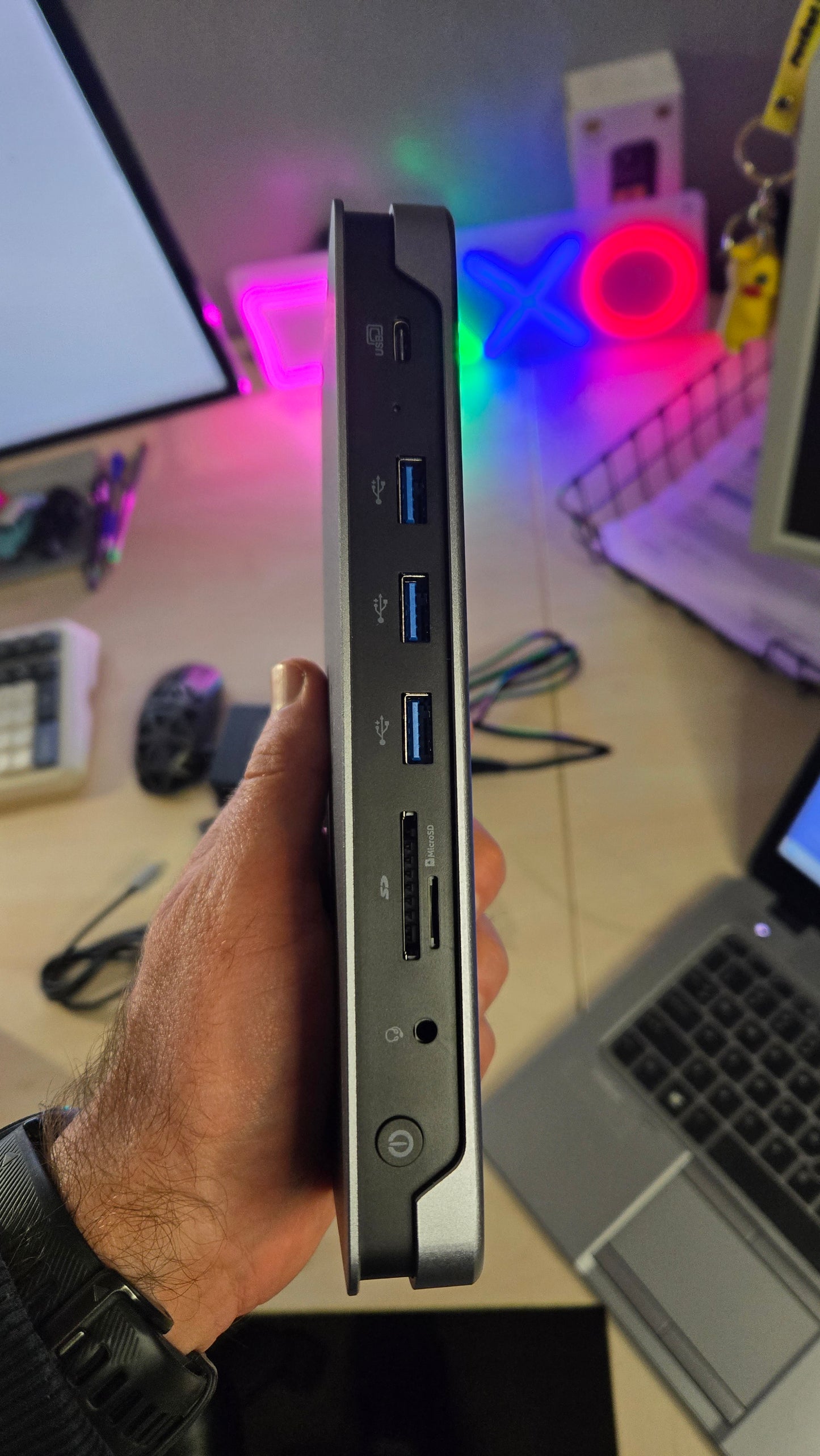 Acer USB Type-C Gen1 Dock (model ADK230)