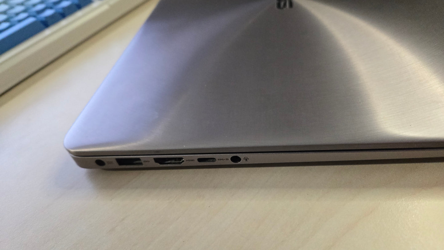 ASUS UX410U i7 7500/16GB/240SSD/14" FULL HD