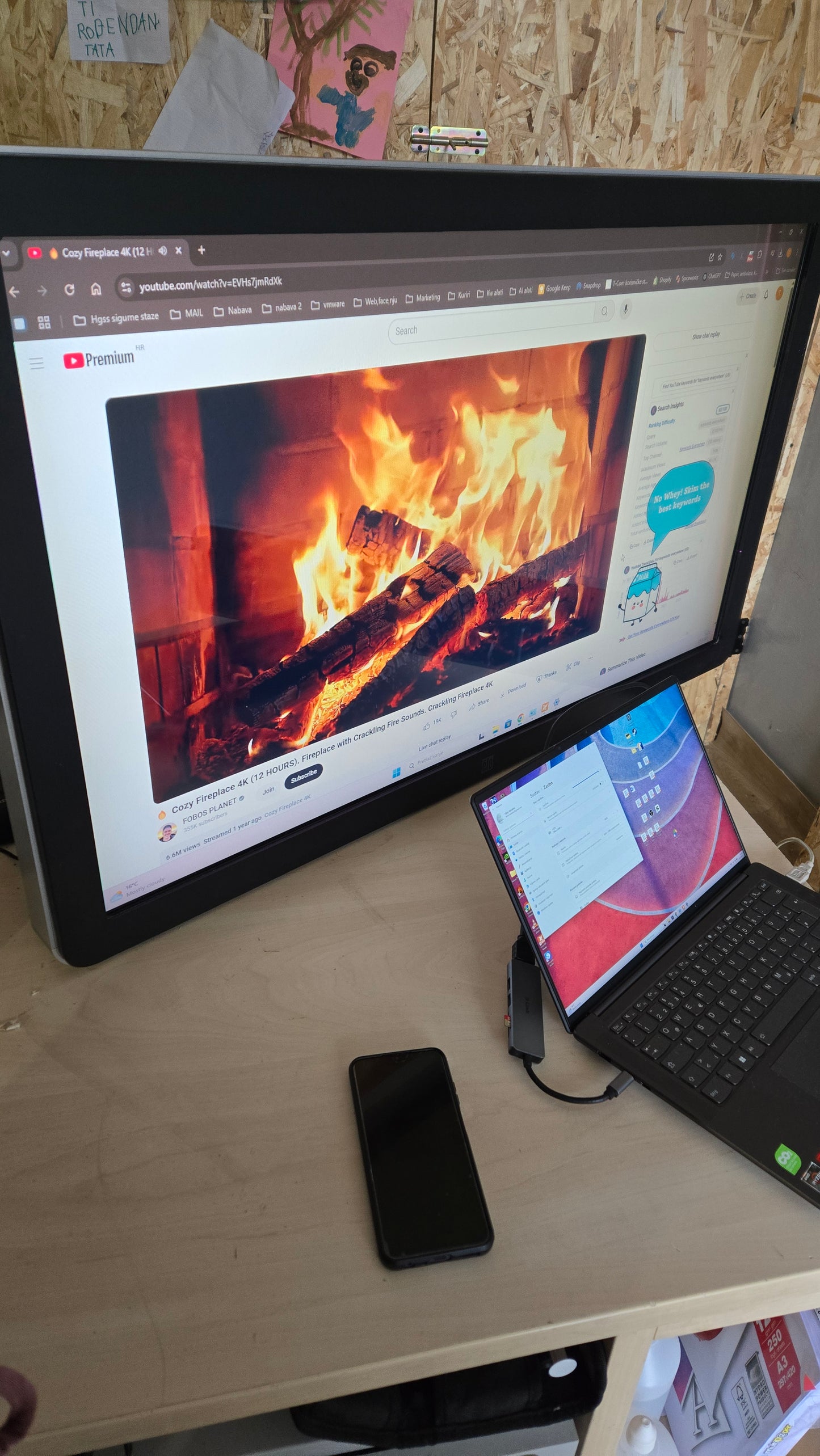 Elo ET4200L  42" Touchscreen