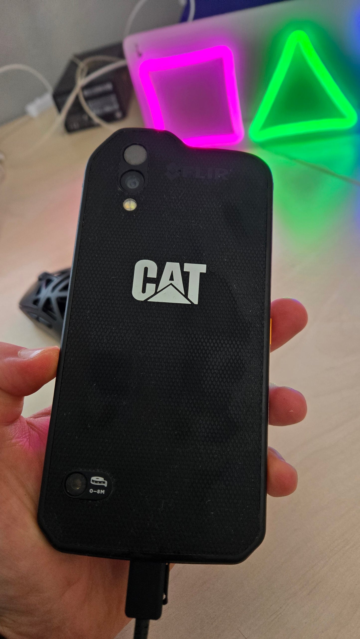Cat S61
