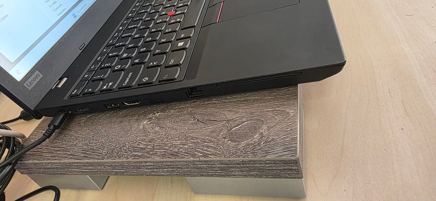 Lenovo ThinkPad L580: i5-8250U, 8GB RAM, 240GB SSD, 15.6" FHD Ekran, 12 mj. jamstvo