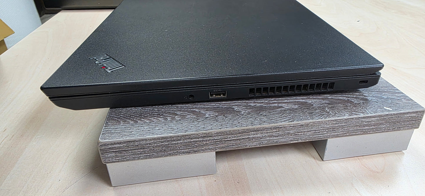 Lenovo ThinkPad L590: i5-8265U, 16GB RAM, 240GB SSD, 15.6" Ekran, Win 11, 12 mj. jamstvo,15.6