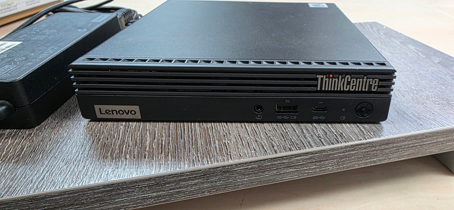 Lenovo ThinkCentre M70q Tiny: i3-10100T, 8GB RAM, 240GB SSD, Win 11, 12 mj. jamstvo