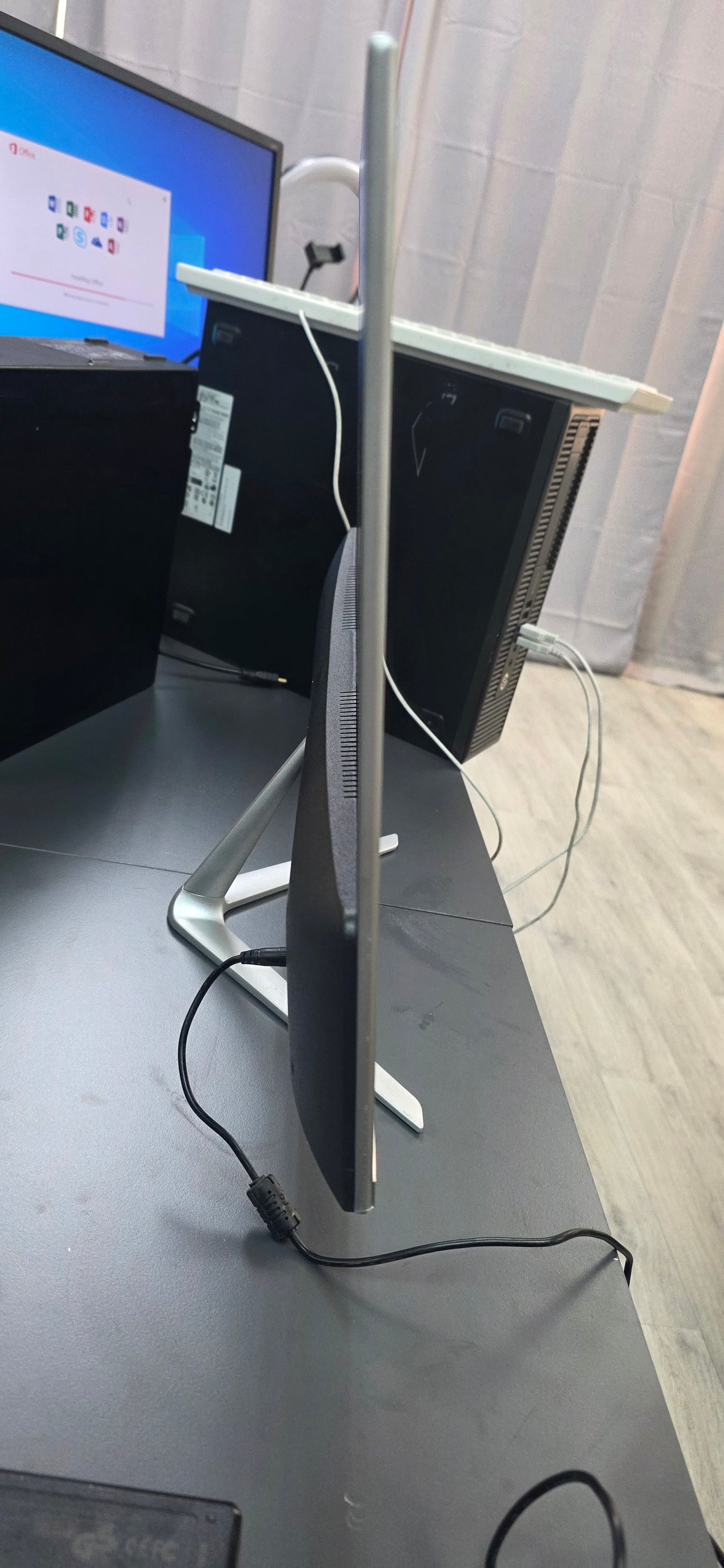 Tesla 27MC635SF Monitor: 27" IPS Full HD, 75Hz, Elegantan dizajn, 12 mj. jamstvo