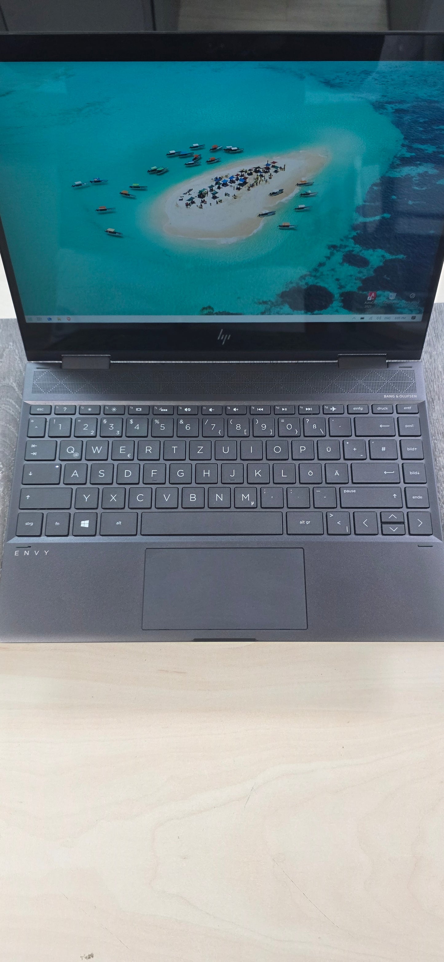 HP Envy x360 Convertible: Ryzen 7 2700U, 8GB RAM, 240GB SSD, Touchscreen 13.3", 12 mj. jamstvo