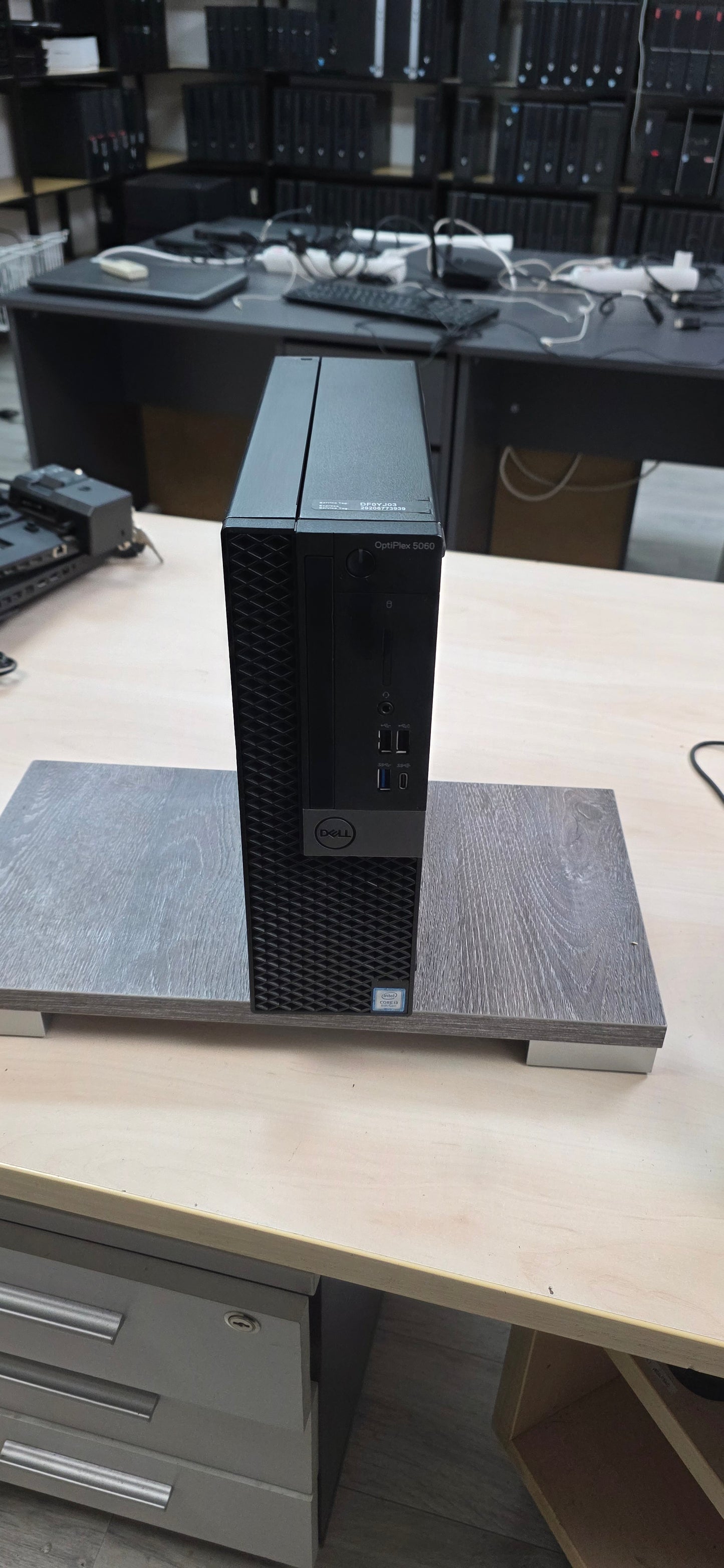 DELL OptiPlex 5060: i3-8100, 8GB RAM, 240GB SSD, Win 11, 12 mj. jamstvo