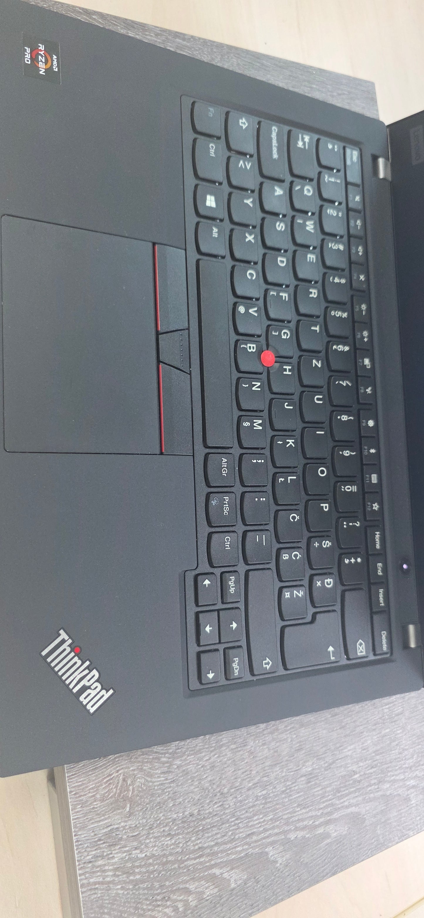 Lenovo ThinkPad T495: Ryzen 5 Pro 3500U, 8GB RAM, 240GB SSD, Win 11 Pro, 12 mj. jamstvo