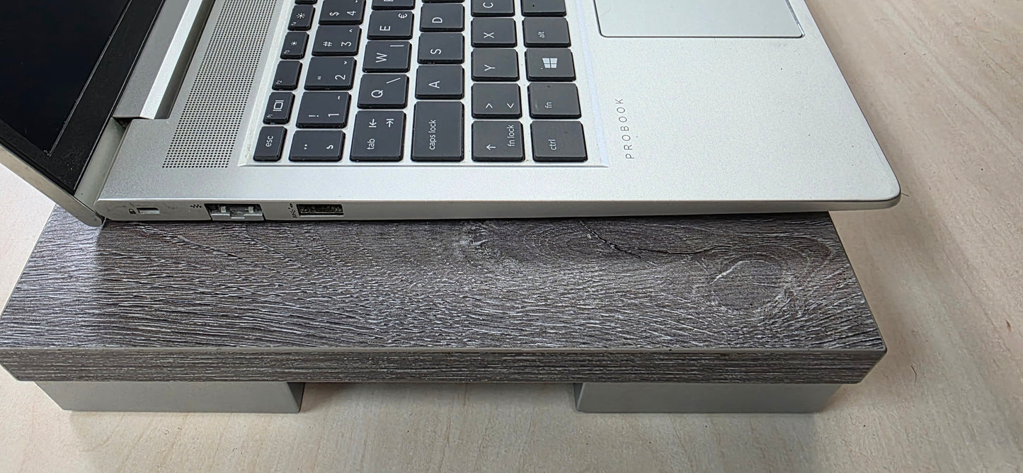 HP ProBook 450 G8: i5-1135G7, 16GB RAM, 240GB SSD, Win 11, 12 mj. jamstvo