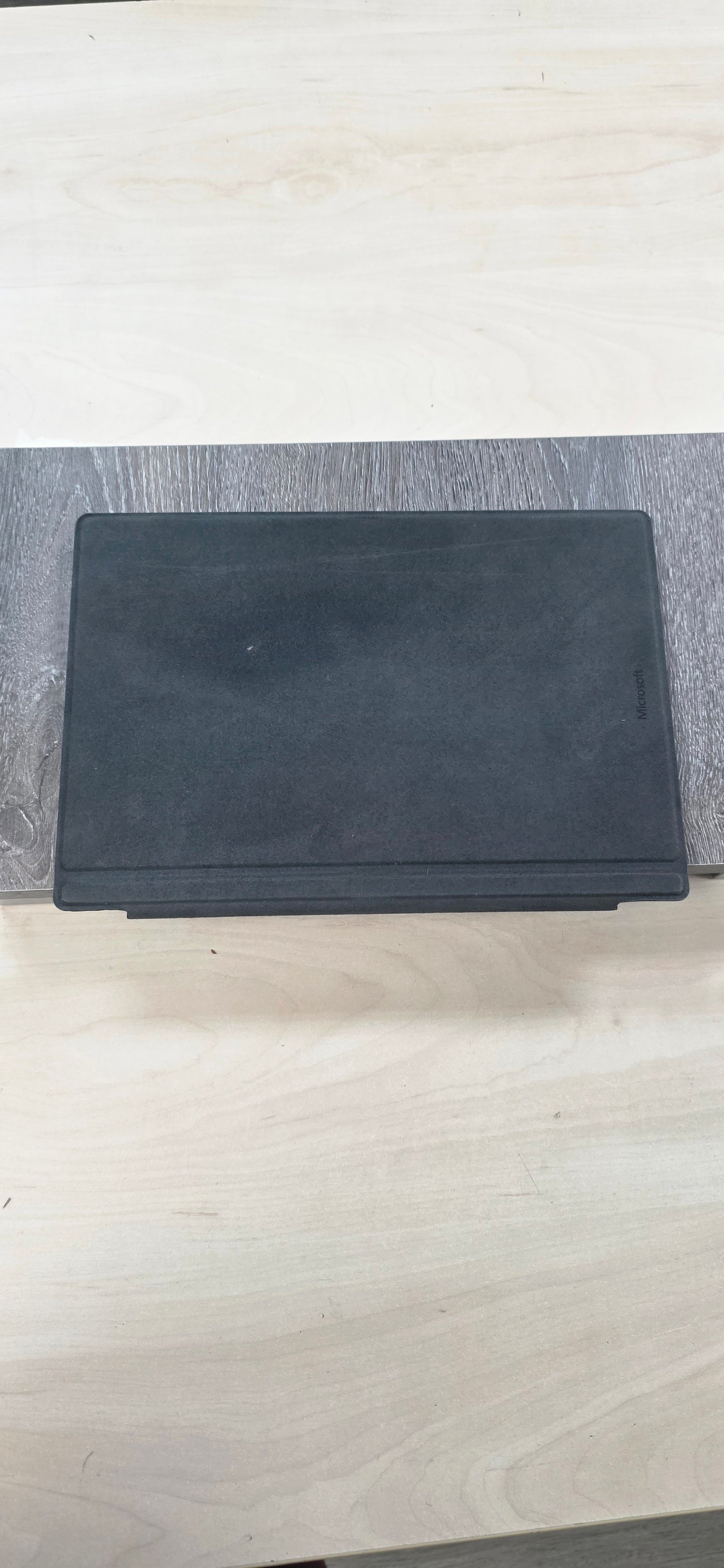 Microsoft Surface Pro 6: i5-8250U, 8GB RAM, 120GB SSD, 12.3", Win 11,  12 mj. jamstvo