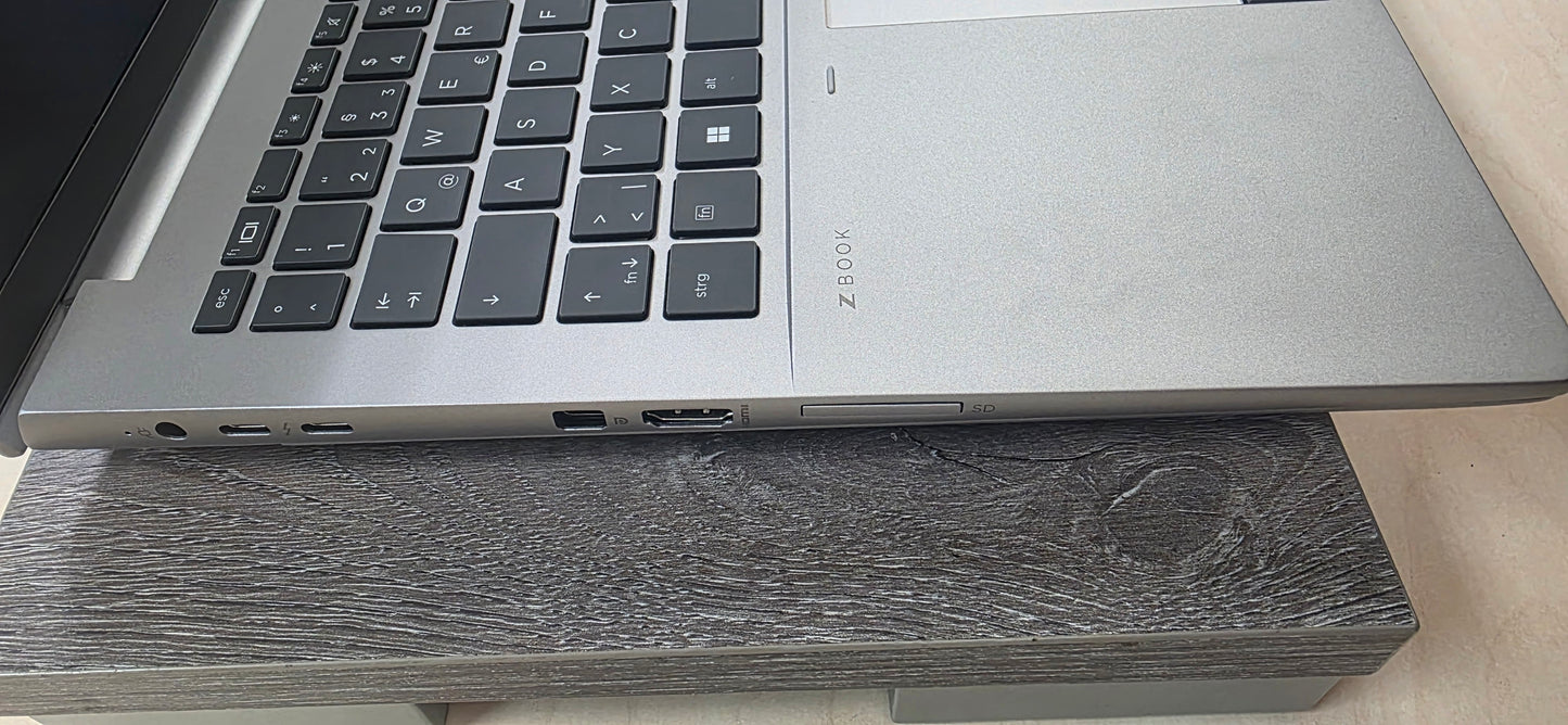 HP ZBook Fury 16 G11 : i9-14900HX, 64GB DDR5, 1TB NVMe SSD, NVIDIA RTX 2000, 16", jamstvo 12 mj, Win 11