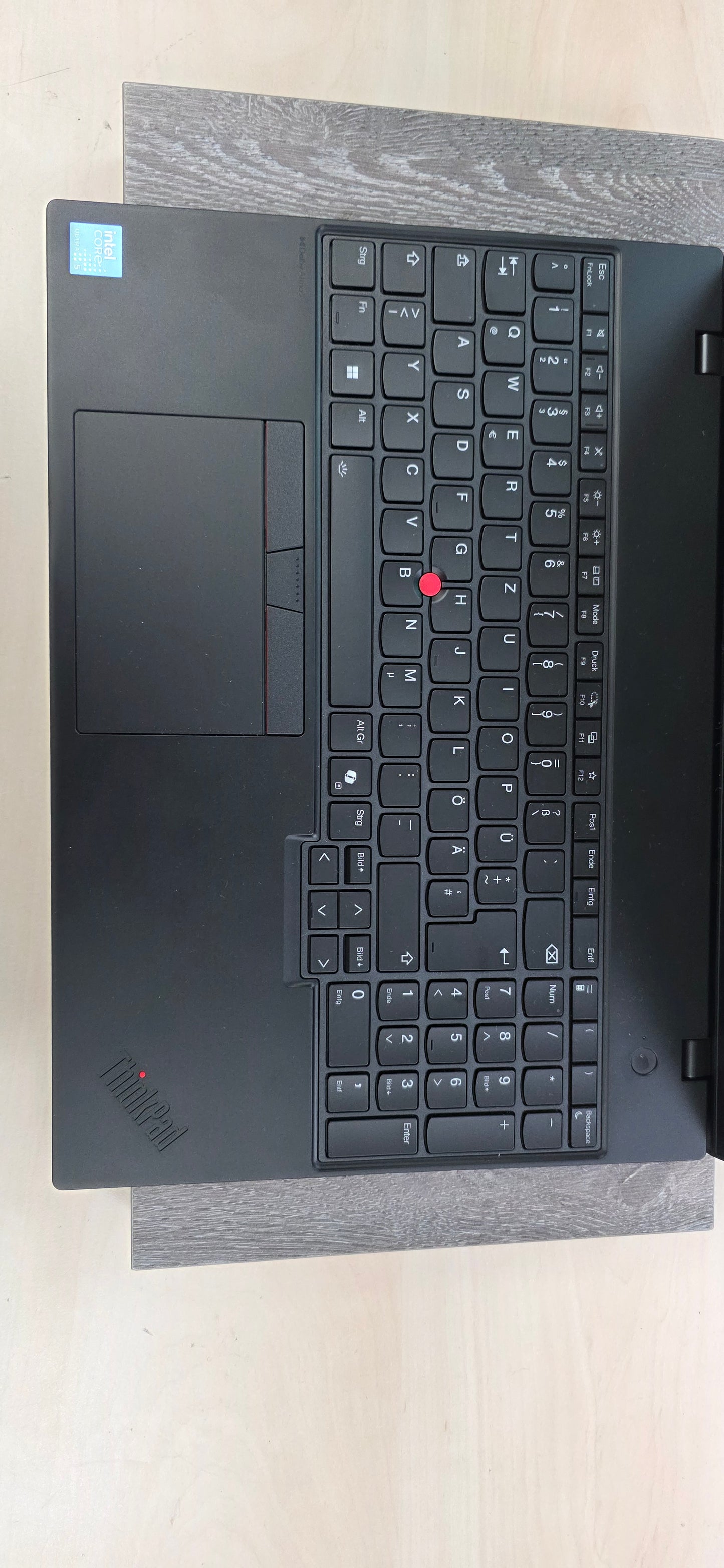 Lenovo ThinkPad L16 Gen 2 (Poslovna serija): Intel Core Ultra 5, 16GB RAM, 512GB SSD, Win 11 Pro, 12 mj. jamstvo, 16" wuxga