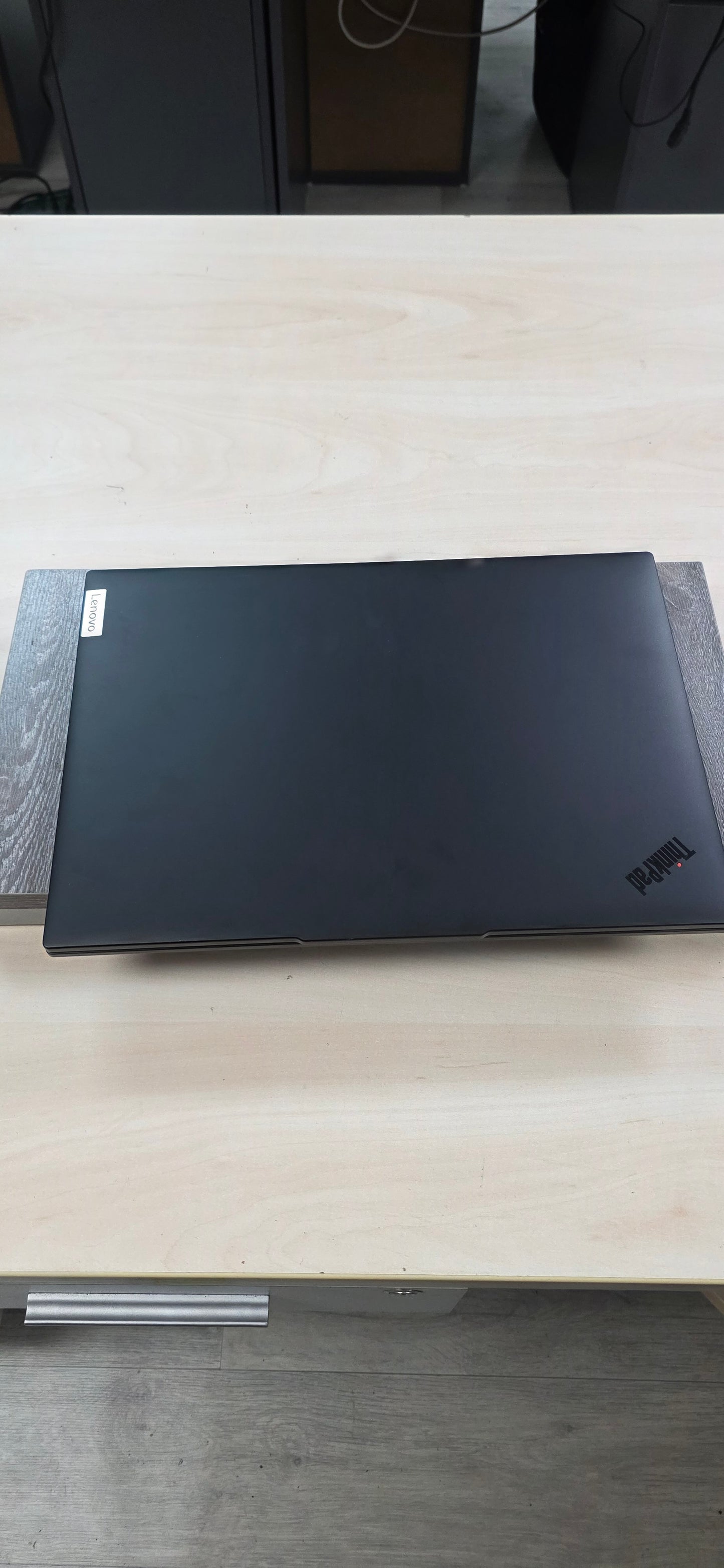 Lenovo ThinkPad L16 Gen 2 (Poslovna serija): Intel Core Ultra 5, 16GB RAM, 512GB SSD, Win 11 Pro, 12 mj. jamstvo, 16" wuxga