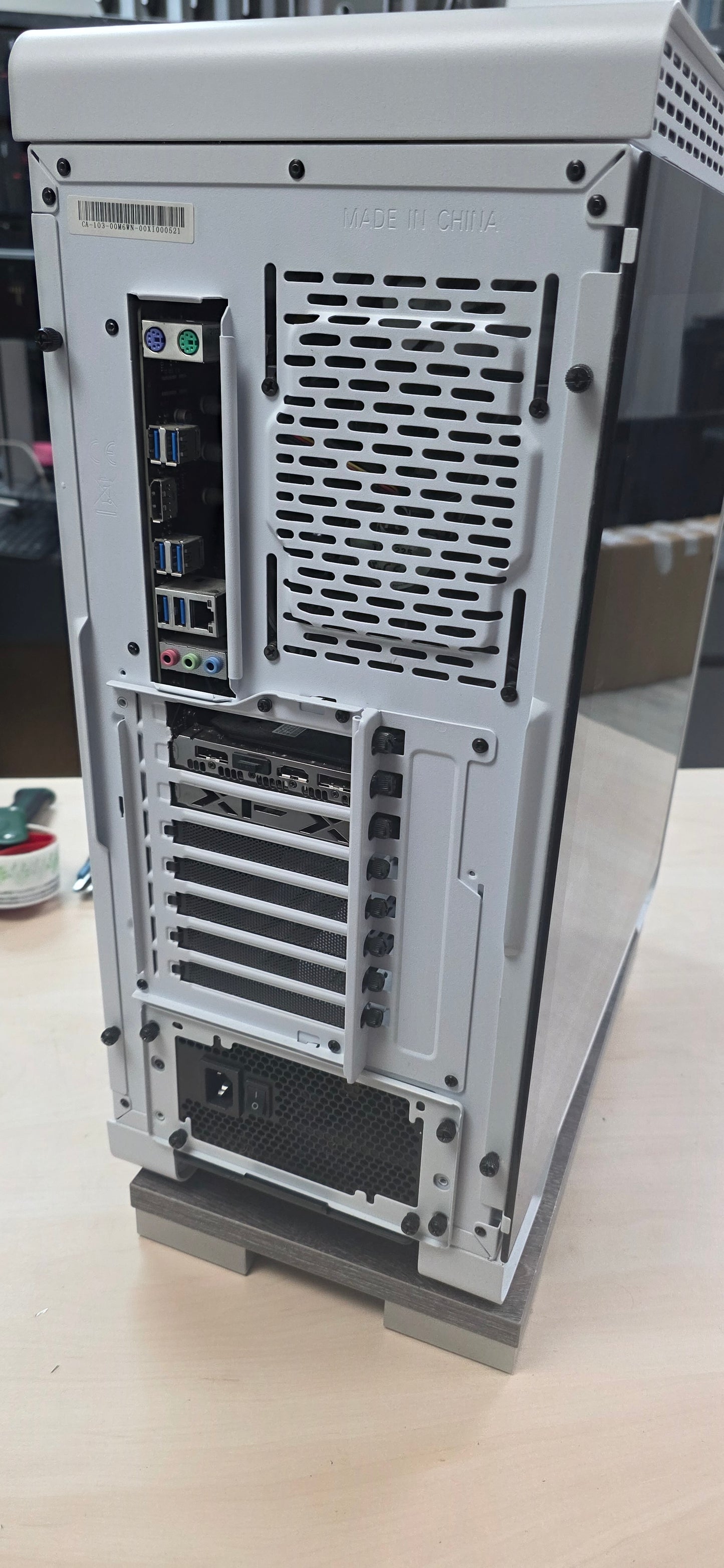 Gaming  računalo: i7-11700, 16GB RAM, RX 6600 8GB, 2x 500GB NVMe SSD, WIN 11, 12 mj. jamstvo