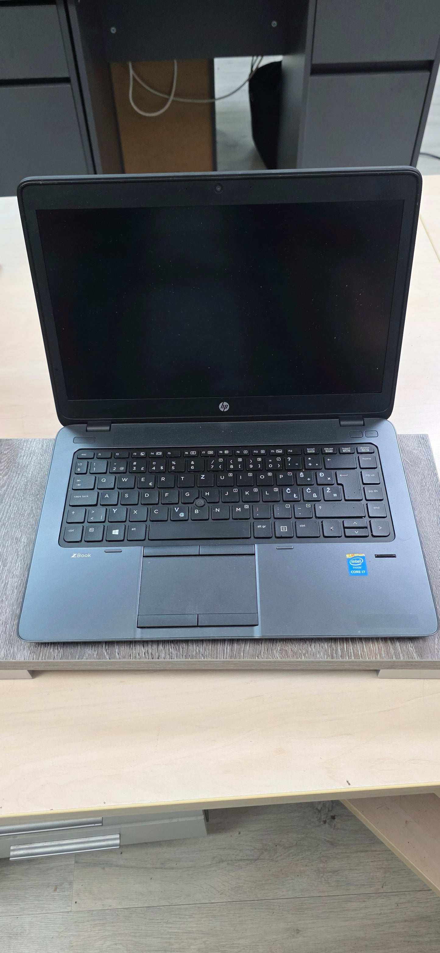 HP ZBook 14 G2 (Mobile Workstation): i7-5500U, 16GB RAM, 500GB SSD, Win 11, 12 mj. jamstvo