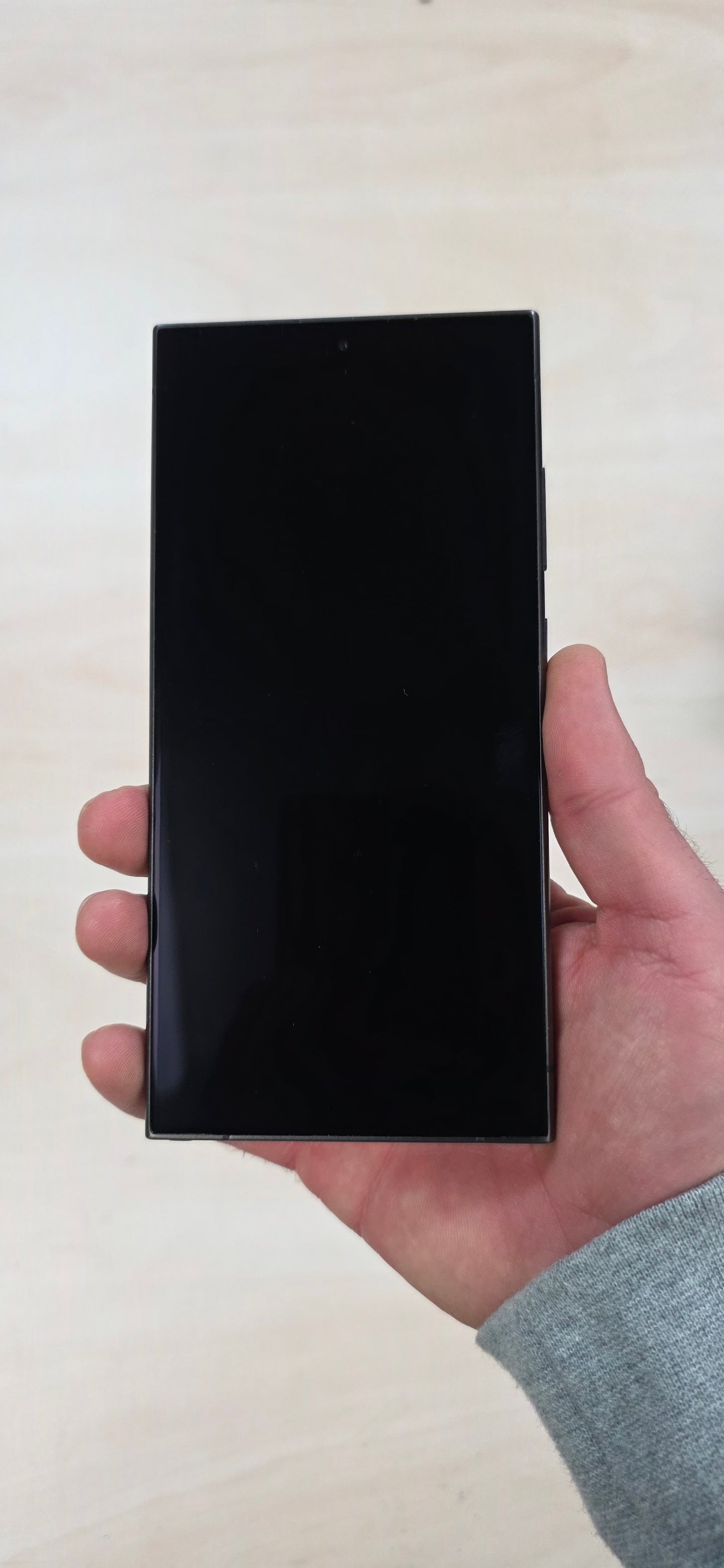 Samsung Galaxy S24 Ultra: 12GB RAM, 512GB, Titanium, Odlično stanje, 3 mj. jamstvo