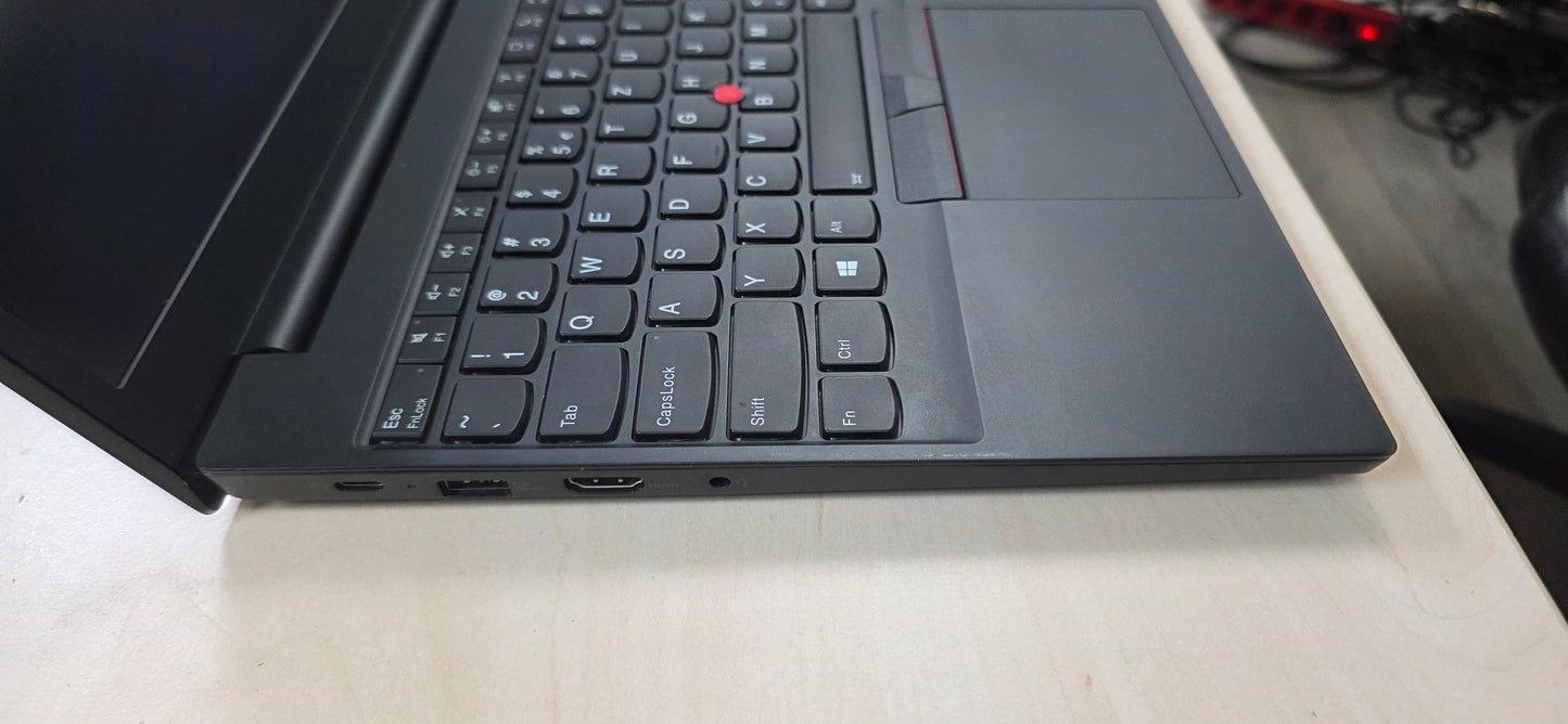 💻 Lenovo ThinkPad E15 G2 – i5-1135G7 / 32GB RAM / 500GB SSD / Windows 11/ 15.6” Full HD/ – 12 mj. jamstvo