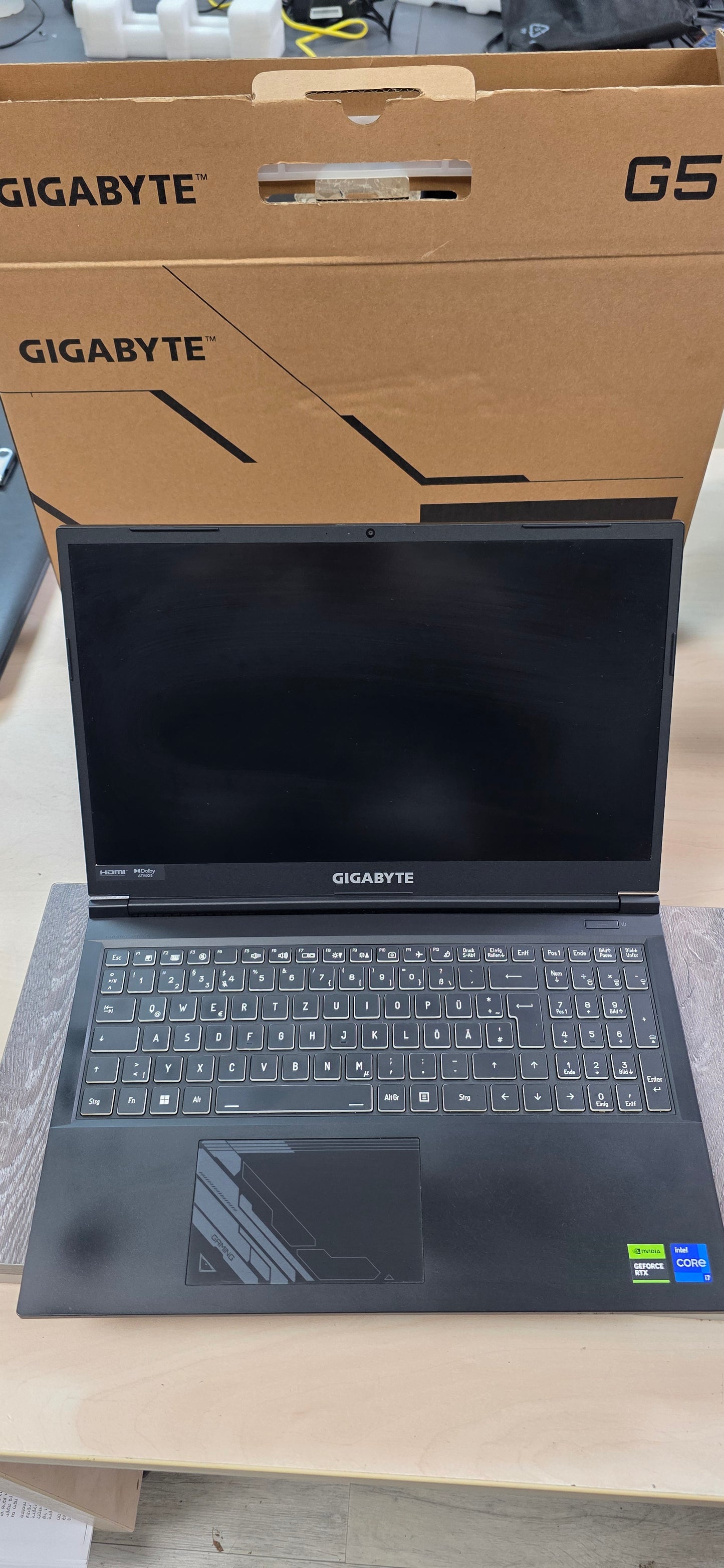 💻 Gigabyte G5 KF5 (2024) • i7-13620H • 32GB DDR5 • 2x 256GB SSD • 15.6" • 3mj Jamstvo • Win 11