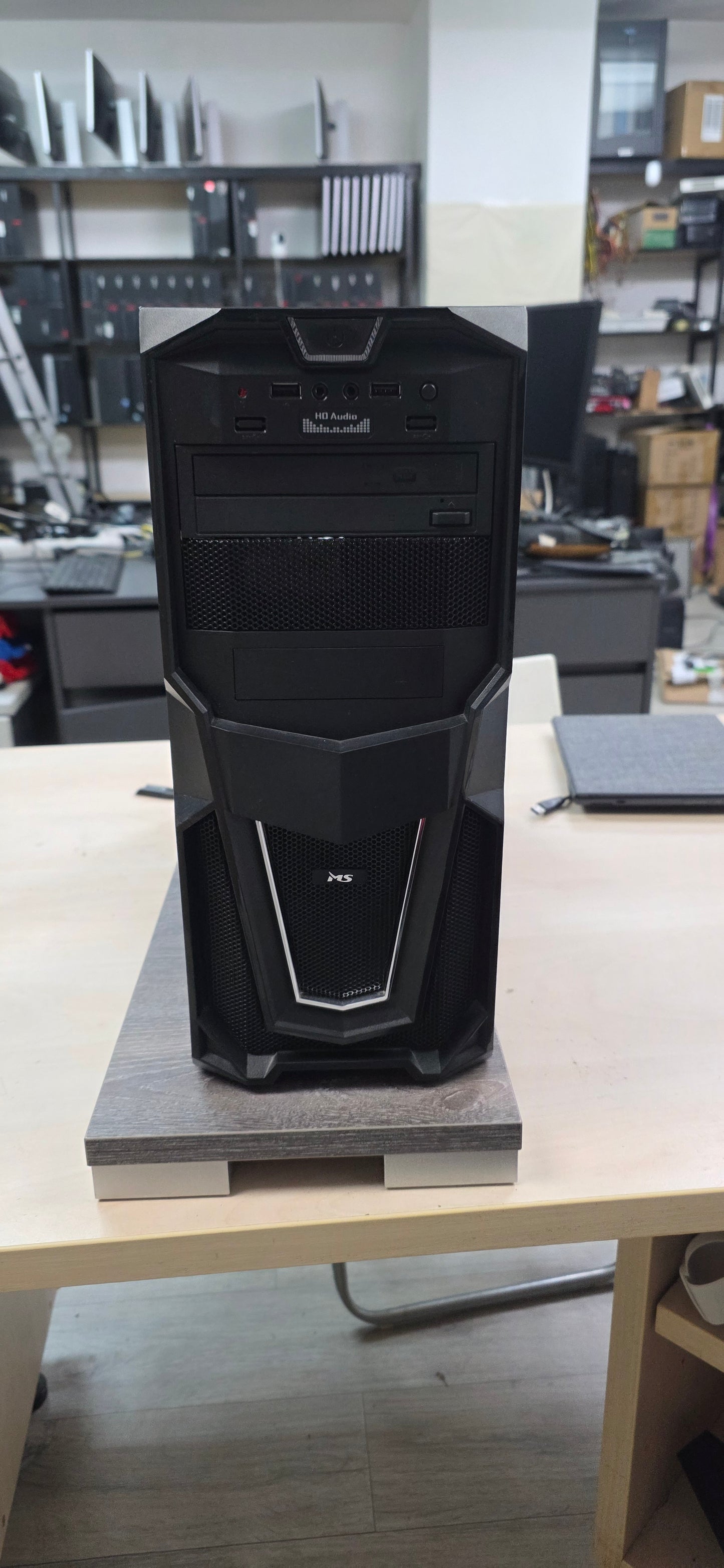 BUDGET Gaming PC • i5-6400 • 8GB • 120GB M.2 + 500GB HDD • 6mj Jamstvo • RX 580 4GB • win11
