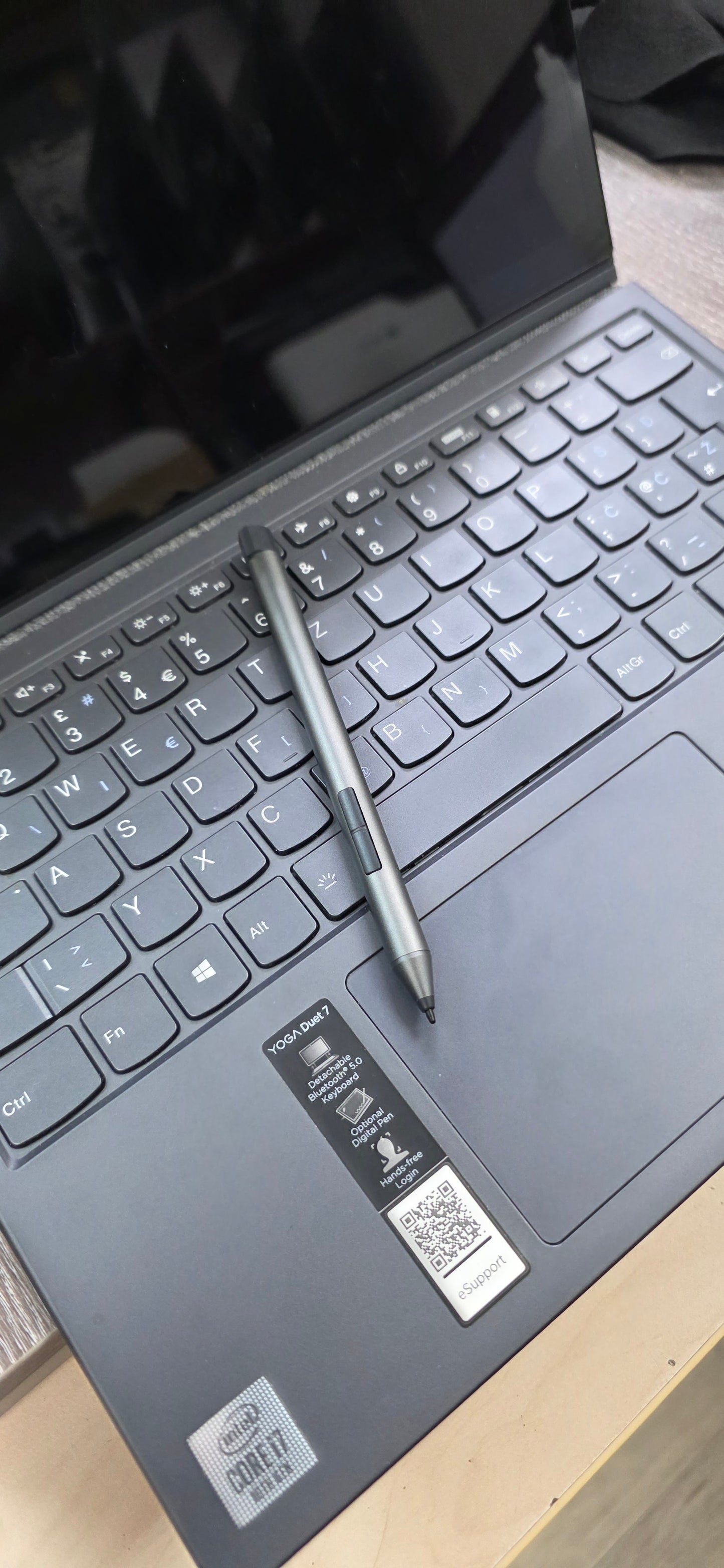 Lenovo Yoga Duet 7 • i7-10510U • 8GB • 500GB SSD • 13" Touch • 6mj Jamstvo • Win 11 (Olovka)