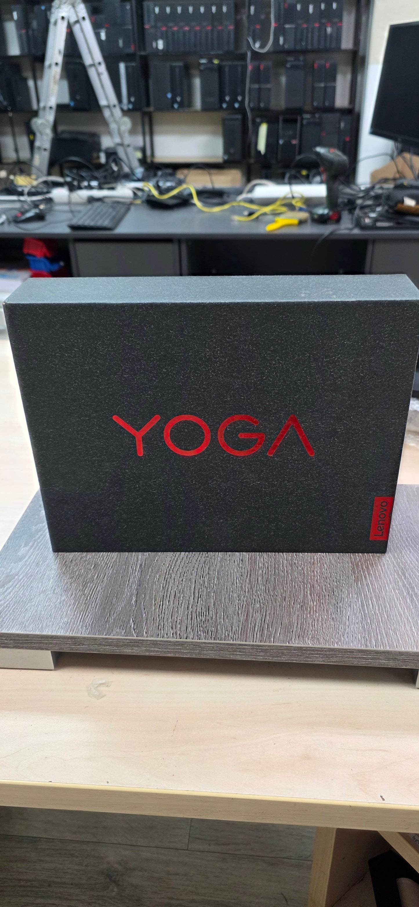 Lenovo Yoga Duet 7 • i7-10510U • 8GB • 500GB SSD • 13" Touch • 6mj Jamstvo • Win 11 (Olovka)