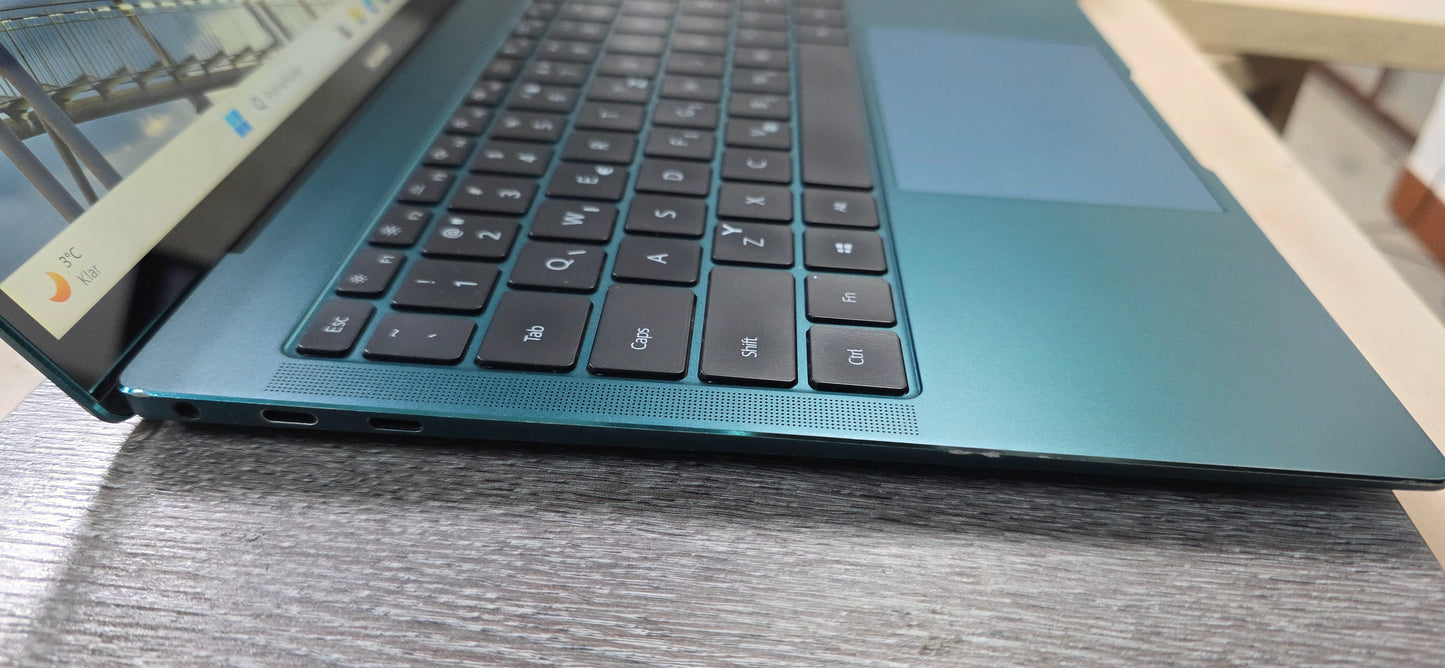 Huawei MateBook X Pro (2021) • i7-1165G7 • 16GB • 1TB SSD • 13.9" Touch • 6mj Jamstvo • Win 11