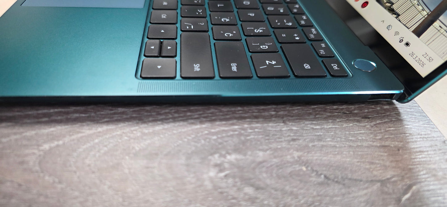 Huawei MateBook X Pro (2021) • i7-1165G7 • 16GB • 1TB SSD • 13.9" Touch • 6mj Jamstvo • Win 11