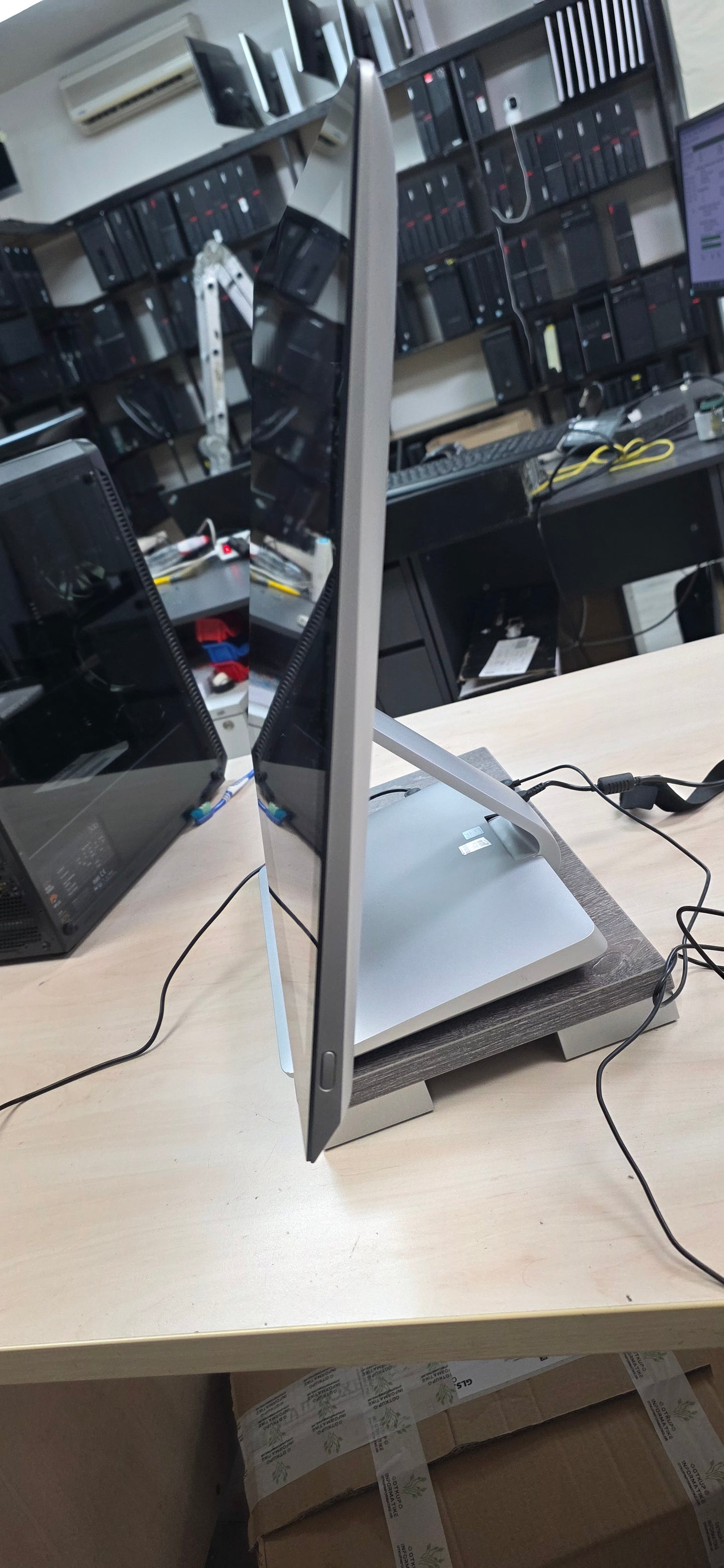 Lenovo IdeaCentre AiO 910 • i7-7700T • 16GB • 120GB SSD • 27" • 6mj Jamstvo • Win 11